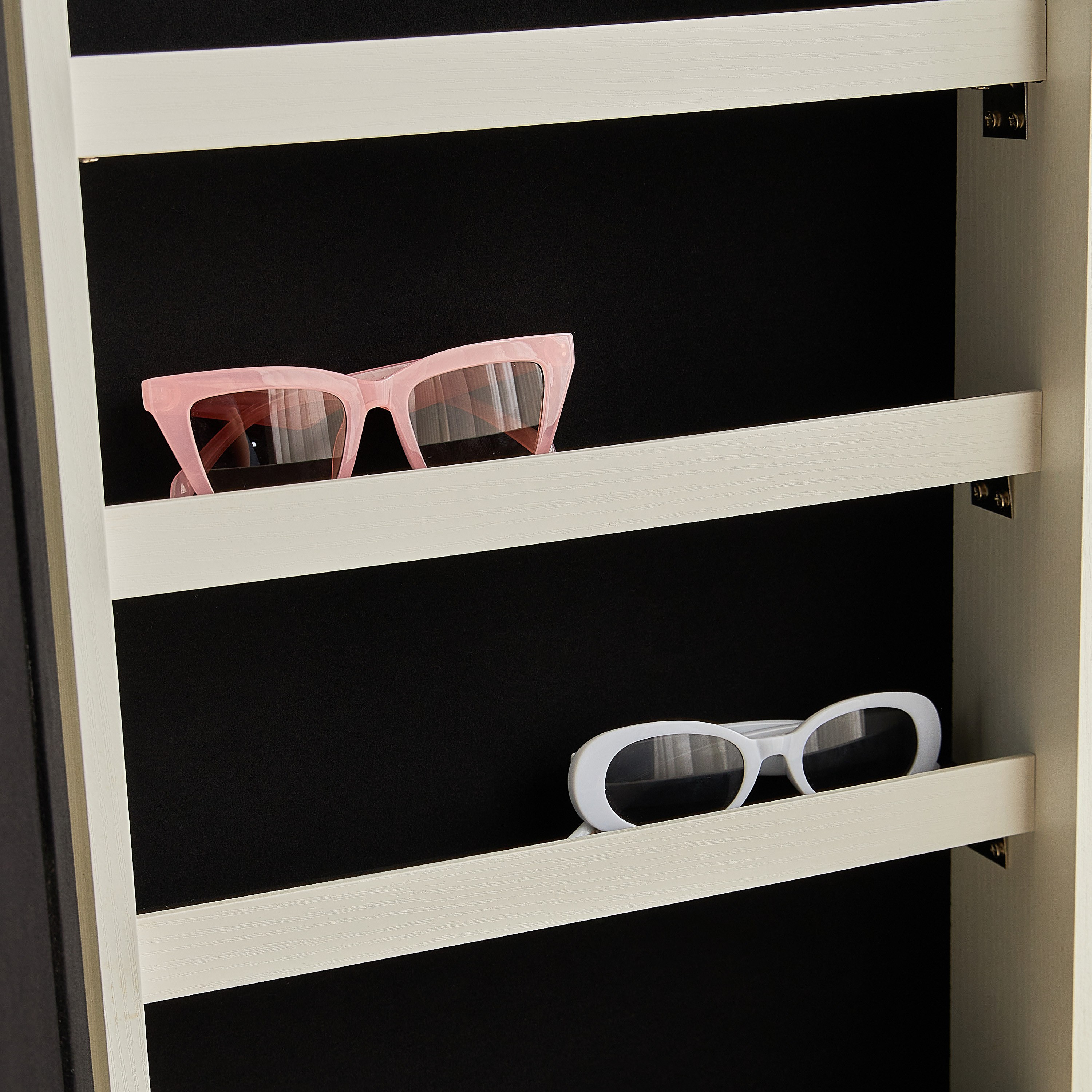خزانة مجوهرات - ريجال-kids-decorandlighting-decor-shelves-image-6