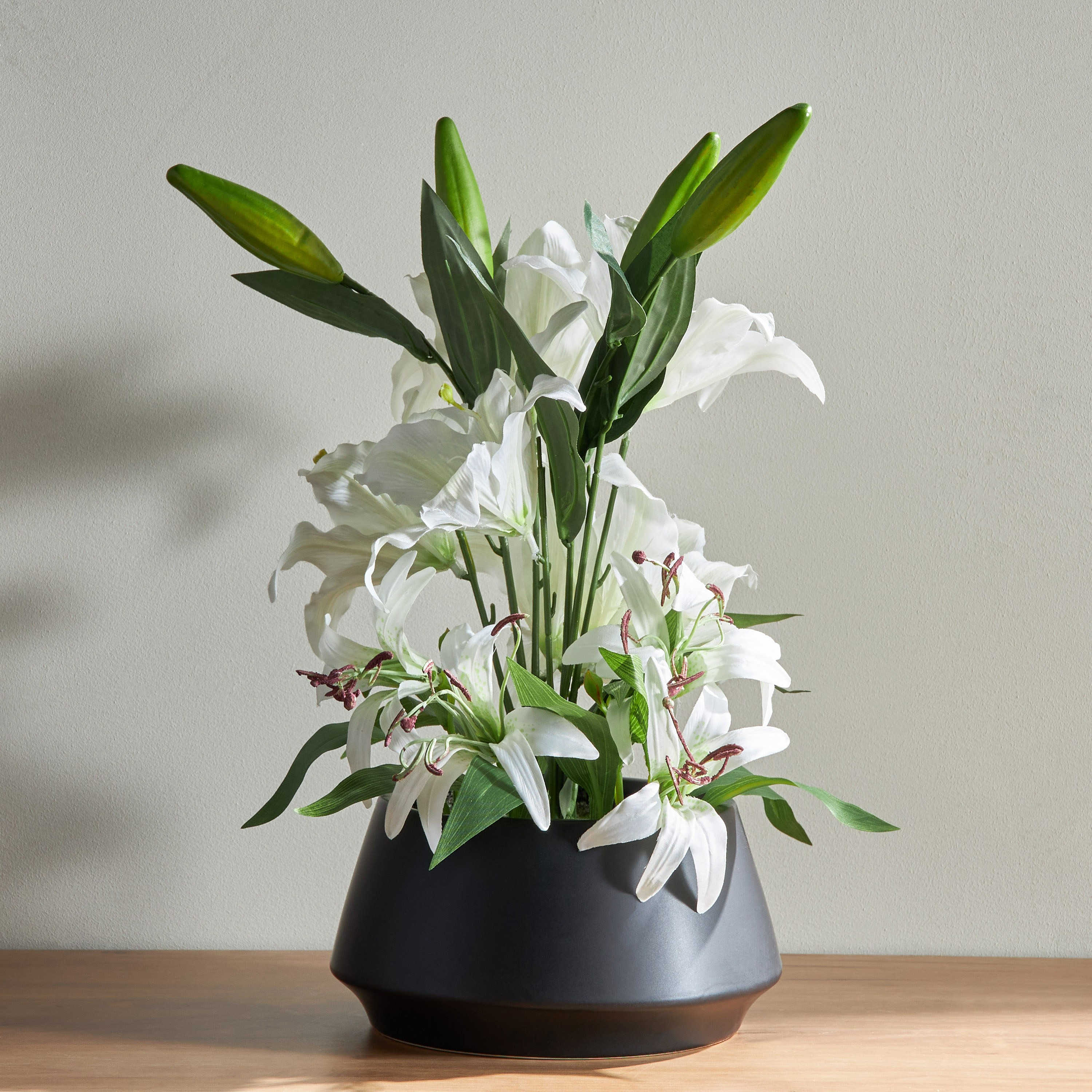 Clio Tiger Lily Plant in Ceramic Pot - 39 cm-household-gardenandoutdoor-artificialflowersandplants-flowers-image-1