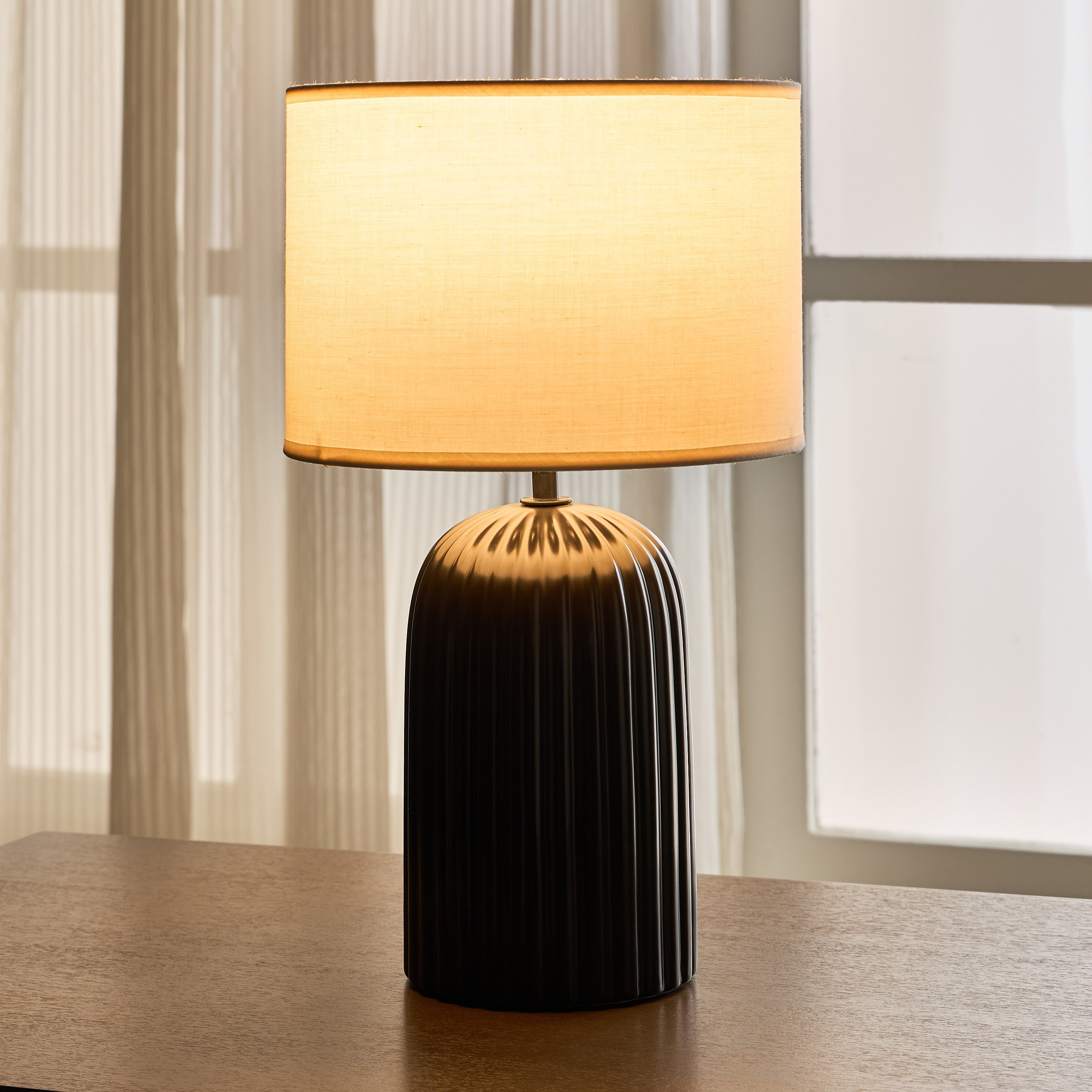 Cantha Ceramic Table Lamp - 38 cm-household-lighting-tableanddesklamps-image-2