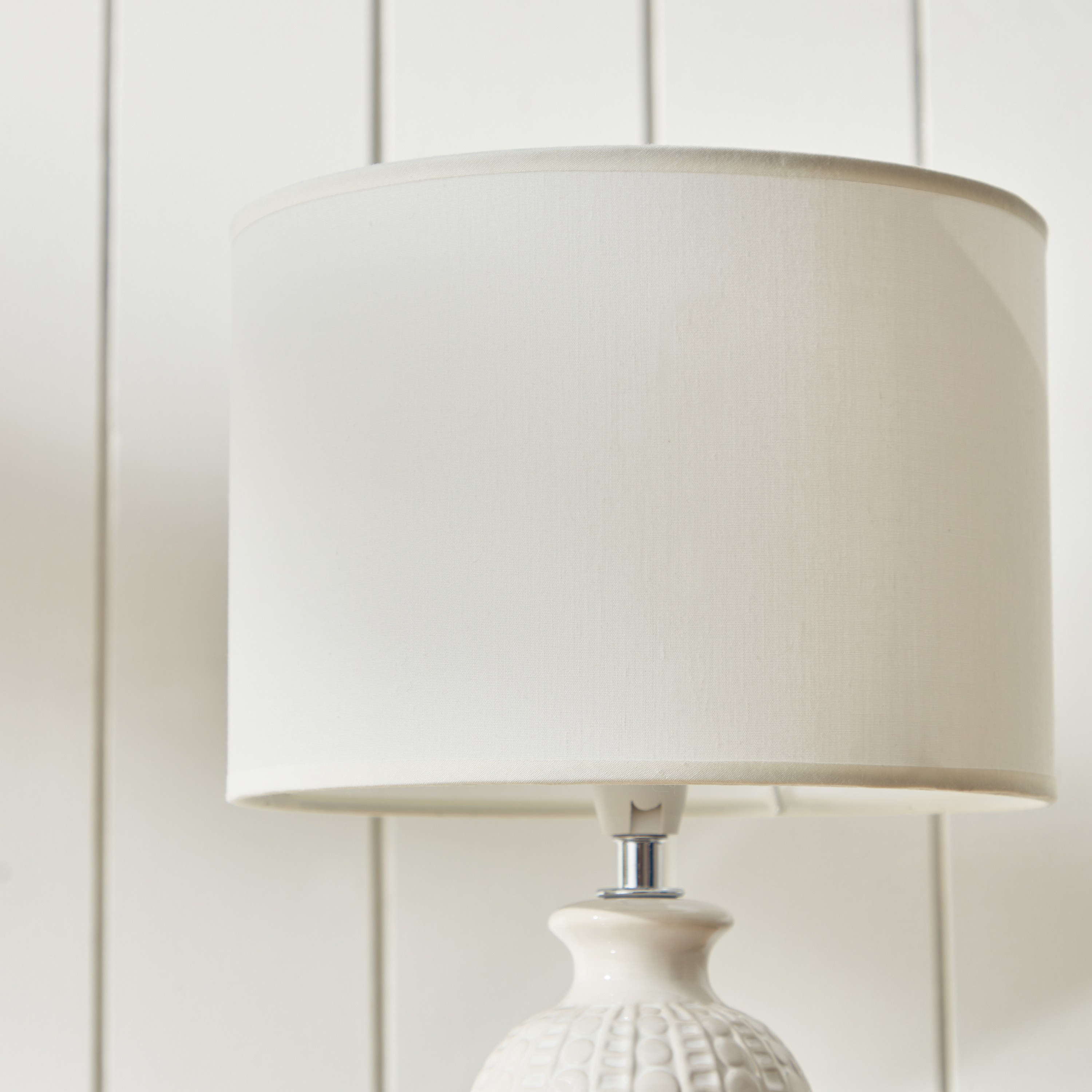 Lewis Ceramic Table Lamp - 42 cm-household-lighting-tableanddesklamps-image-4