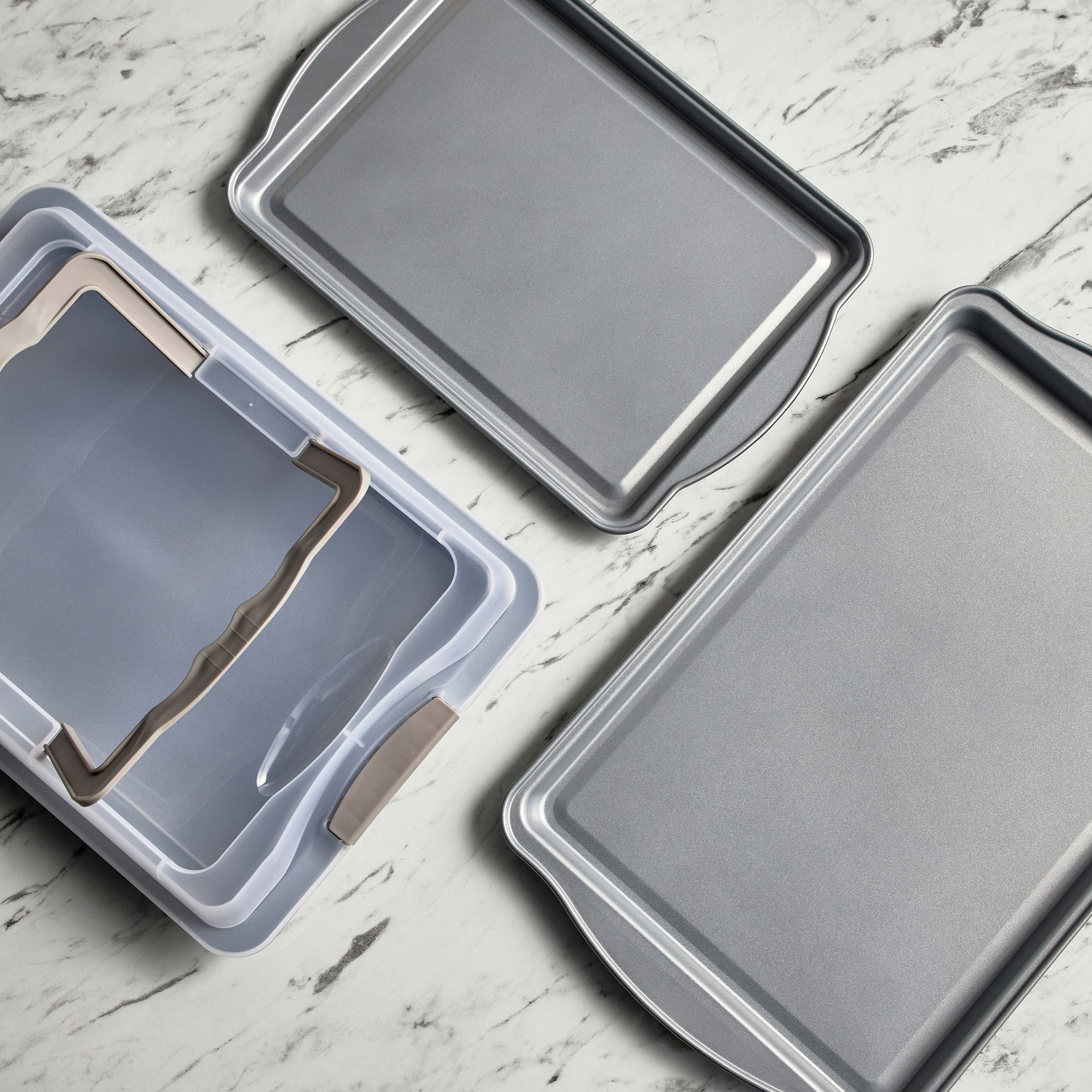 Bake It Carbon Steel Baking Tray -  29x42 cm-household-kitchen-bakeware-bakingpansandmoulds-image-4