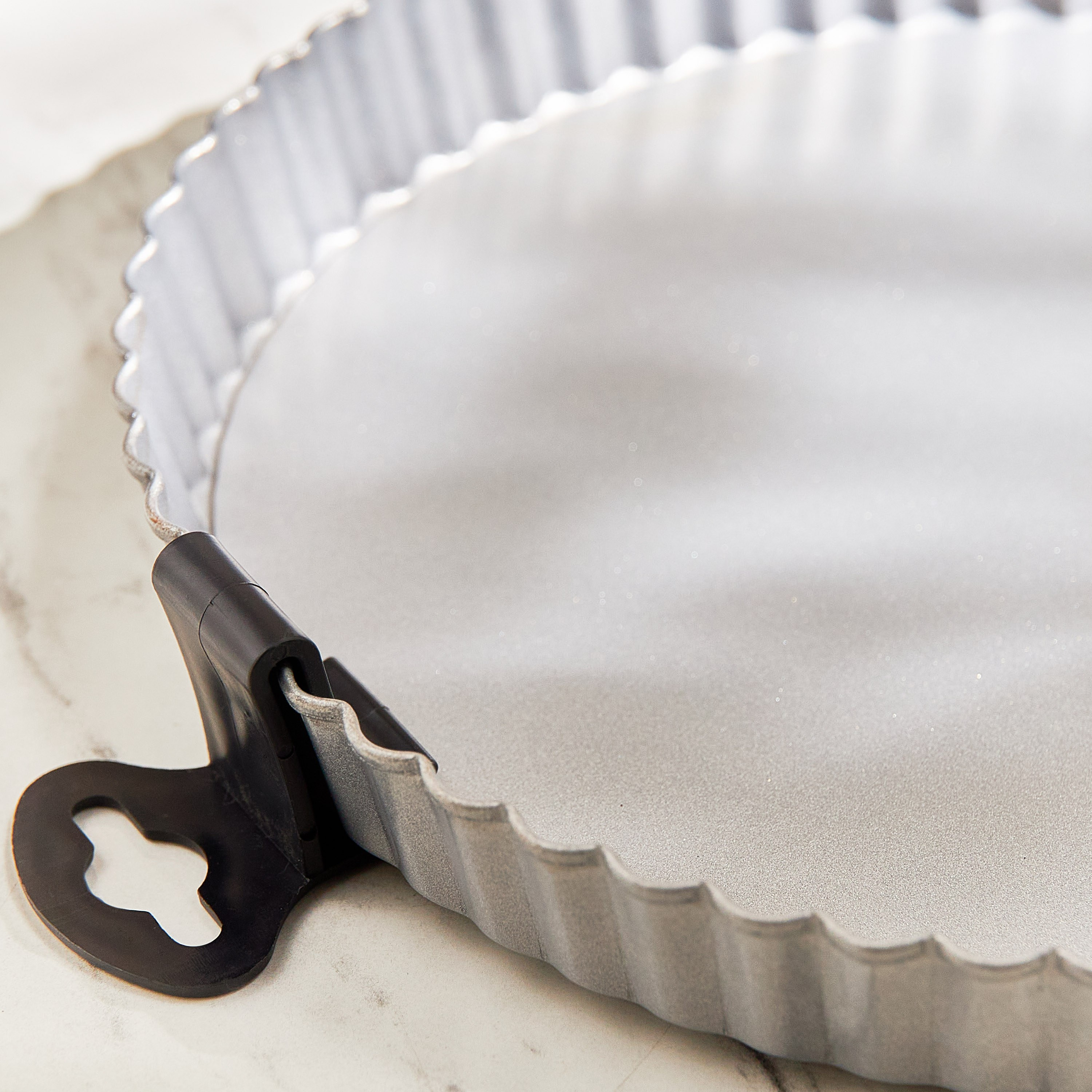 صينية قصدير كيش من صُلب الكربون - بيك إت - 24 سم-household-kitchen-bakeware-bakingtoolsandaccessories-image-2