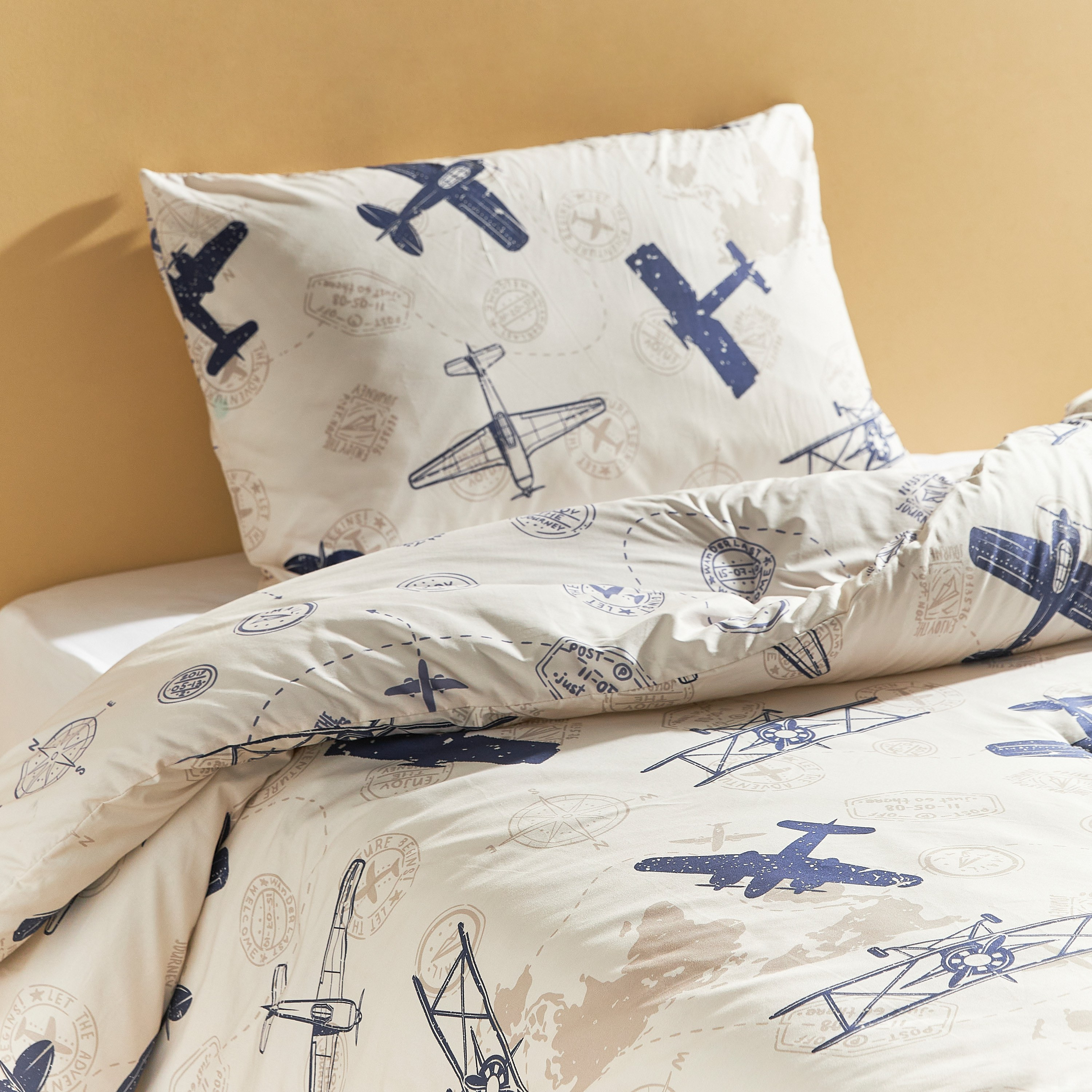 Aviation 2-Piece Single Comforter Set - 135x220 cm-babyandkids-beddingandwindows-bedding-comforters-image-1