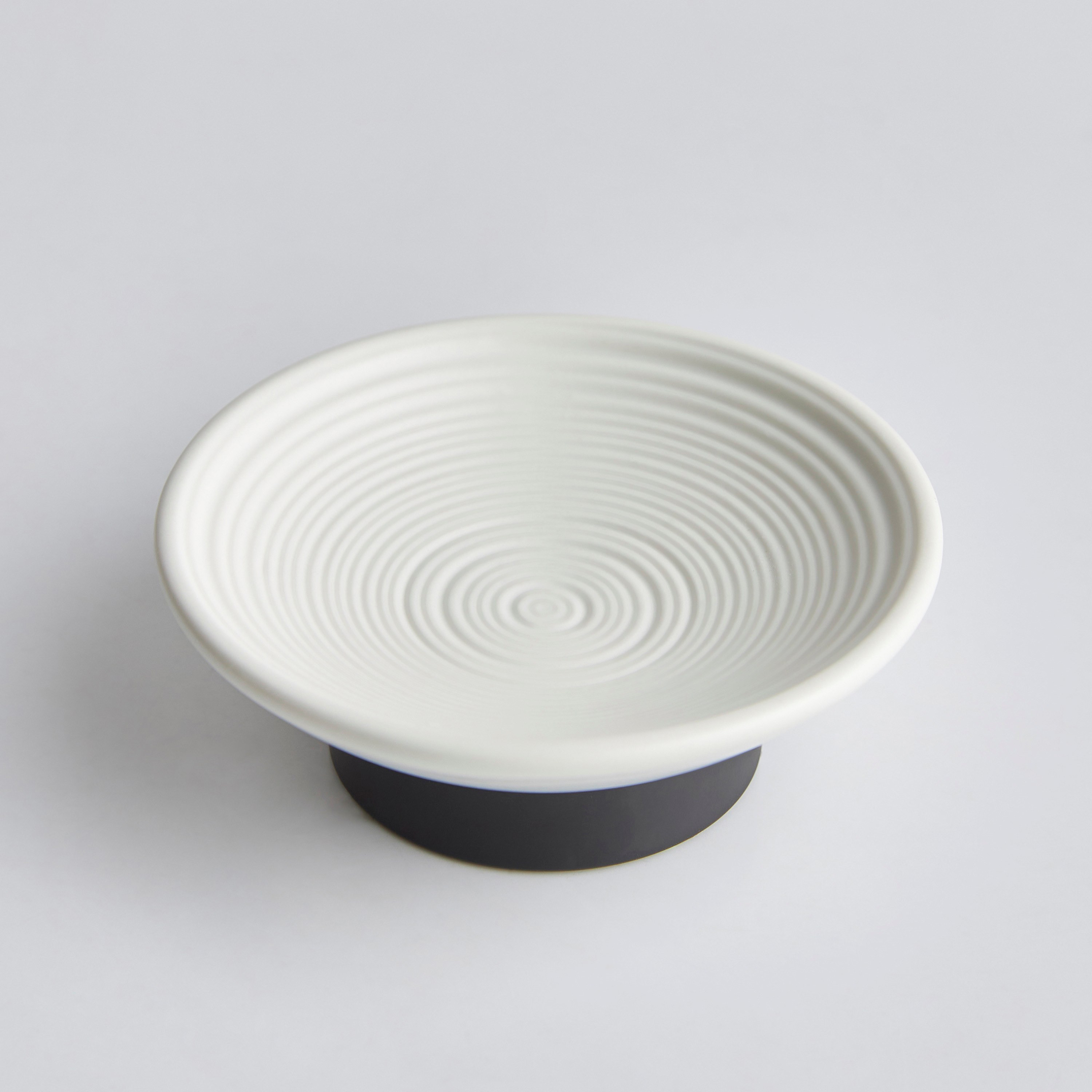 Amora Soap Dish-household-bathandlaundry-bathaccessories-soapdishesanddispensers-image-2