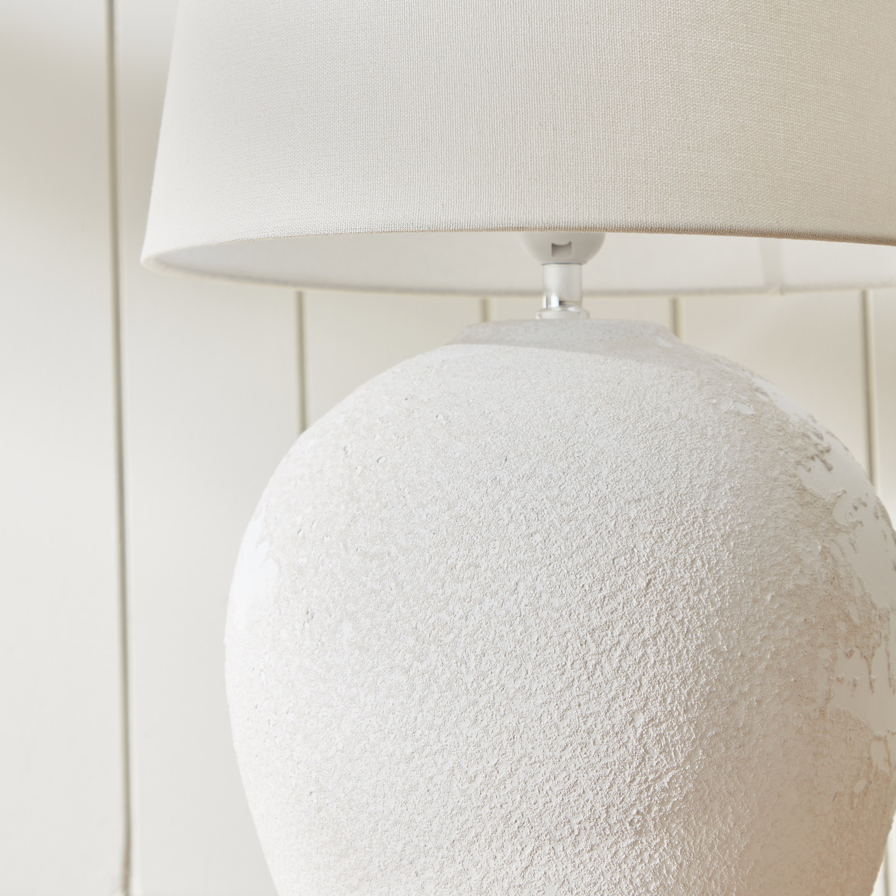 Blanca Ceramic Table Lamp - 56 cm-household-lighting-tableanddesklamps-image-3