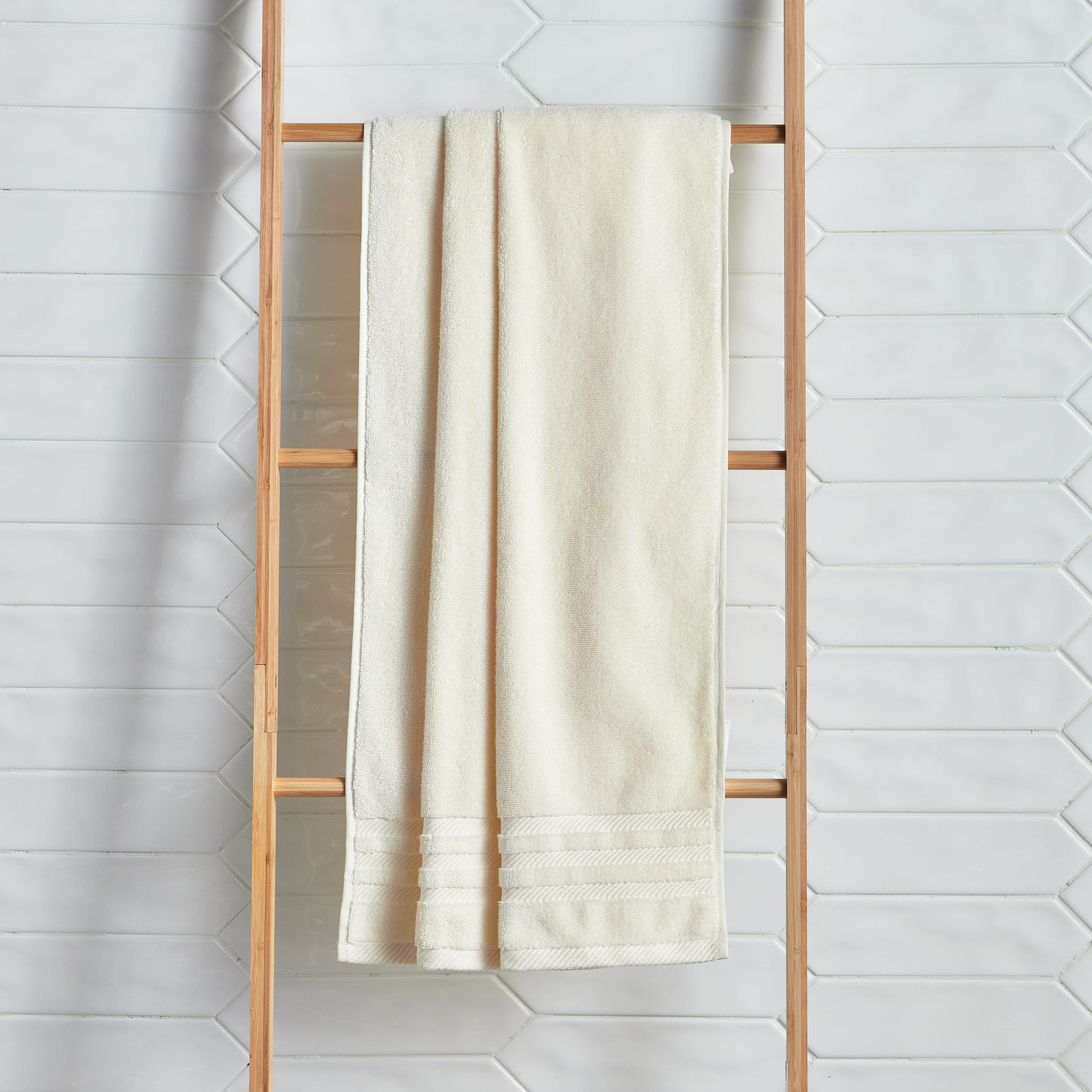 منشفة حمام - أورجنيكس - 70x140 سم-kids-bathandstorage-bath-towels-image-1