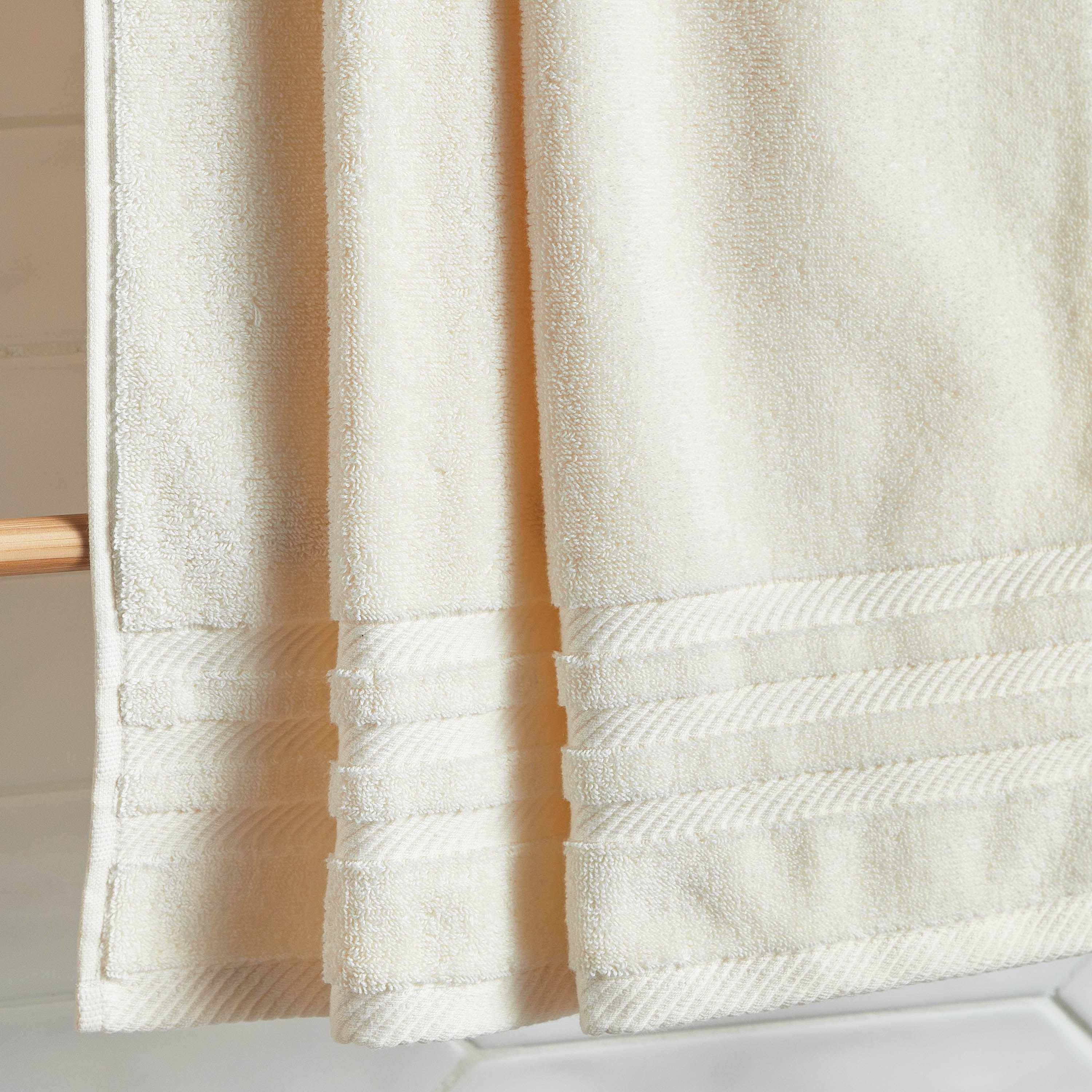 منشفة حمام - أورجنيكس - 70x140 سم-kids-bathandstorage-bath-towels-image-2