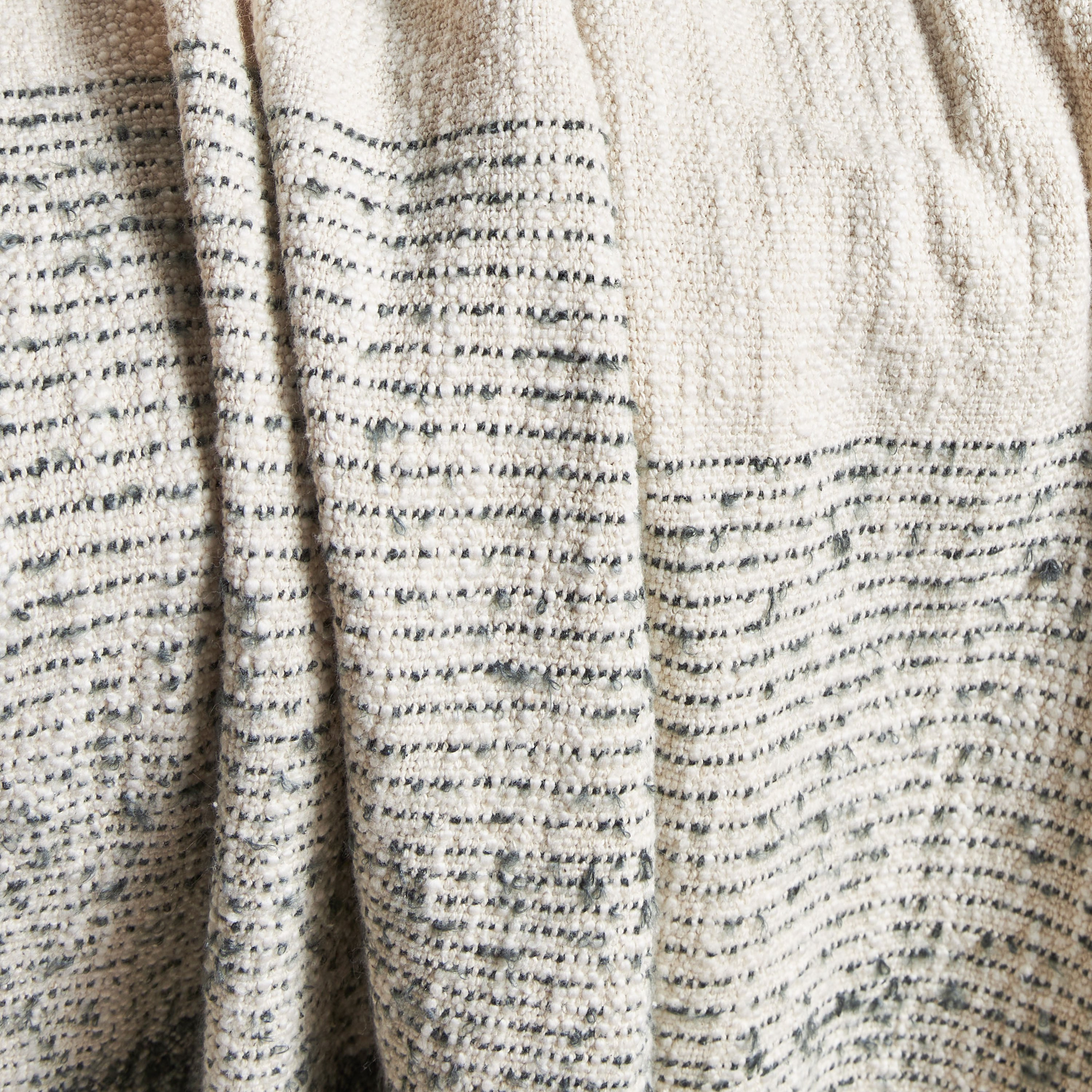 Ascott Stripes Cotton Throw - 130x170 cm-household-cushionsandthrows-throwsandblankets-throws-image-2
