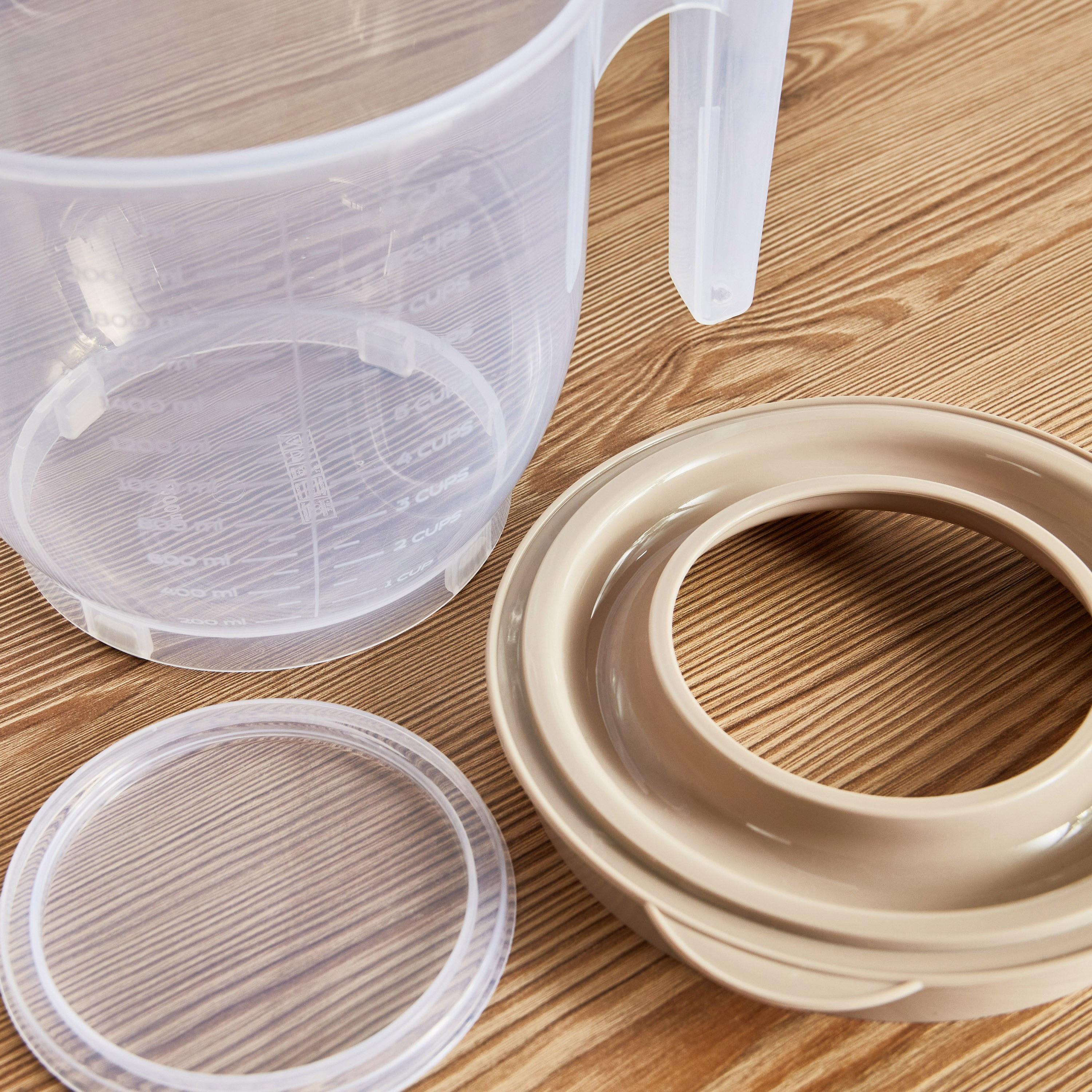 Hayes Measuring Cup with Lid - 2.2 L-household-kitchen-bakeware-bakingtoolsandaccessories-image-2