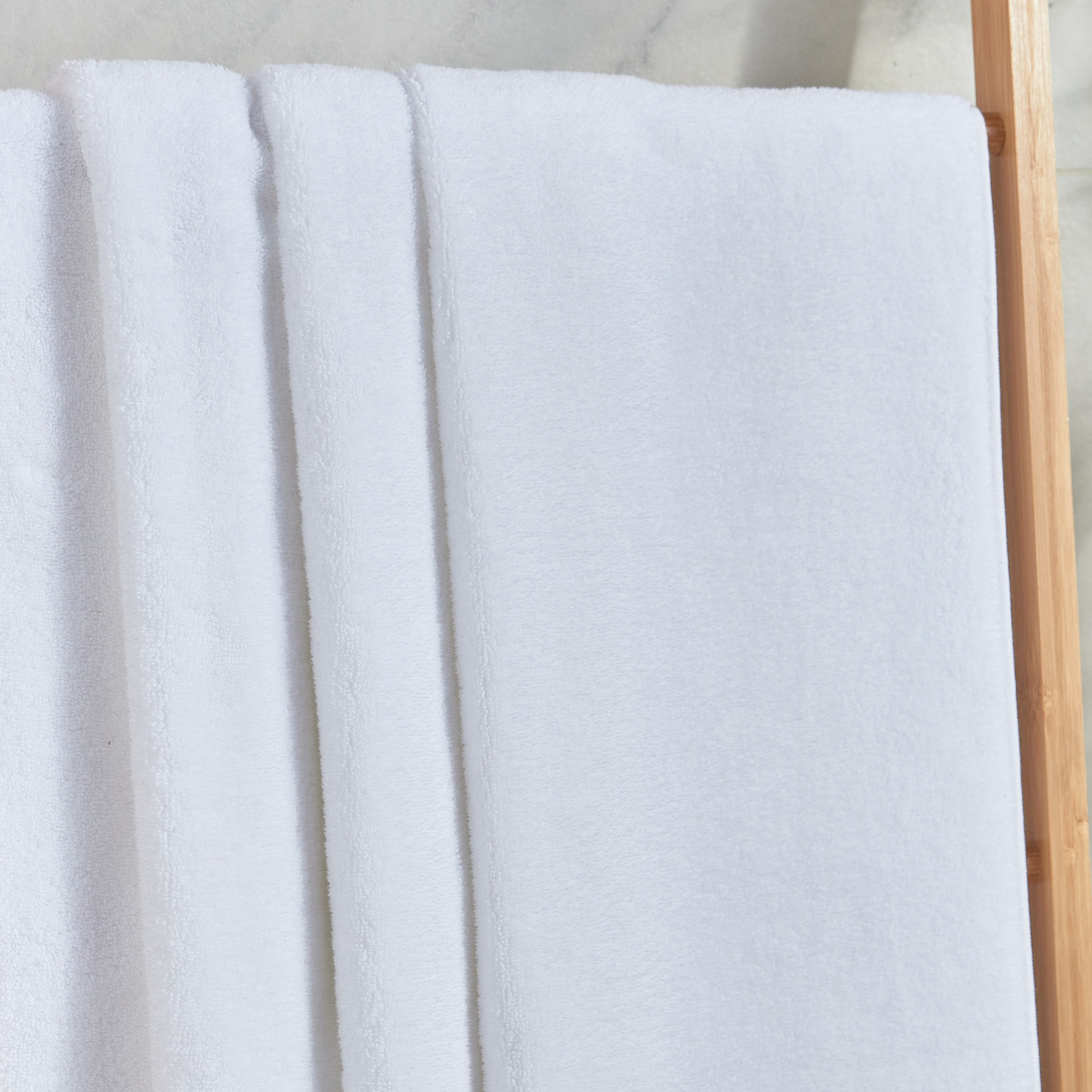 Varsailles Bath Towel - 84x150 cm-household-bathandlaundry-bathlinen-towels-image-3