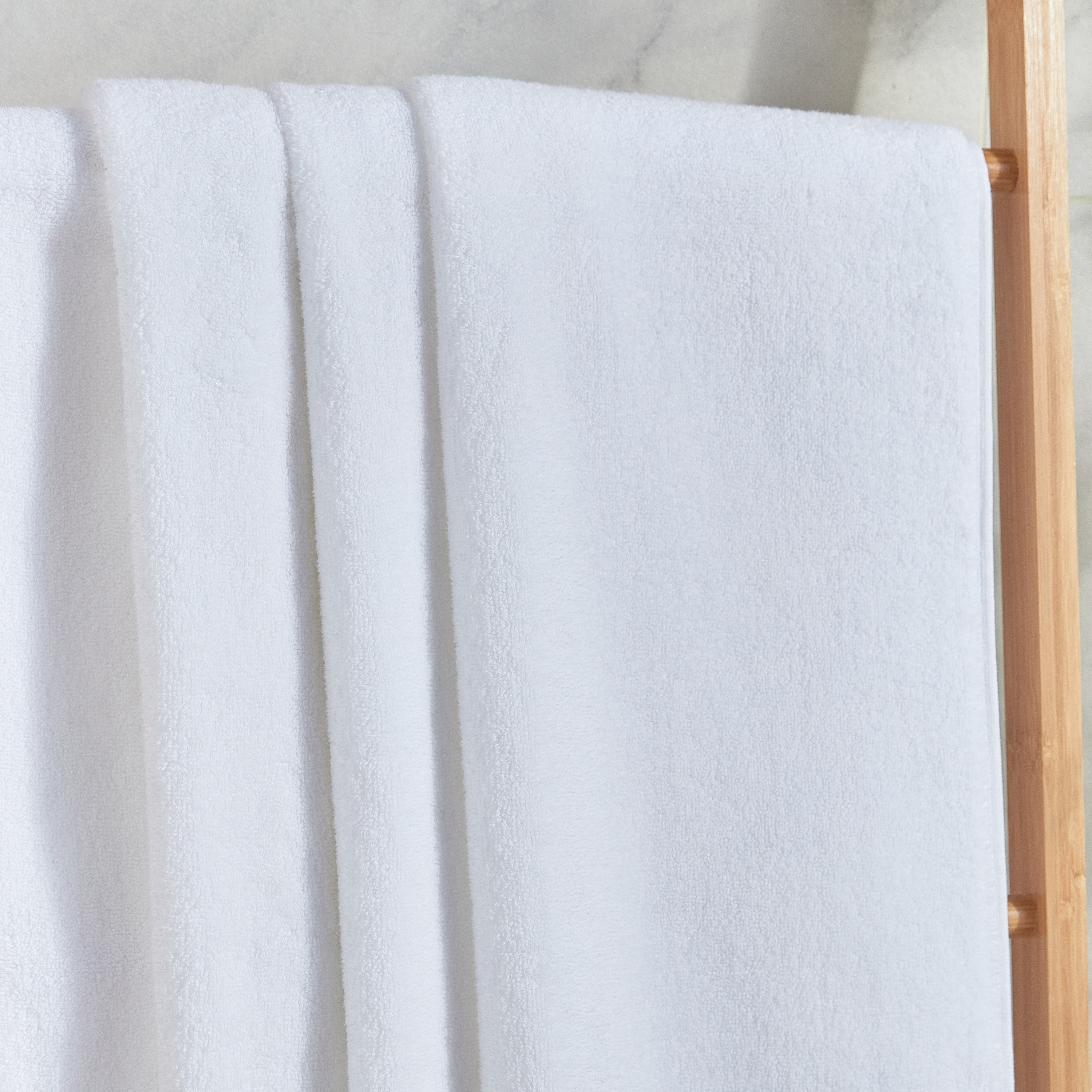 Varsailles Bath Towel - 84x150 cm-household-bathandlaundry-bathlinen-towels-image-3