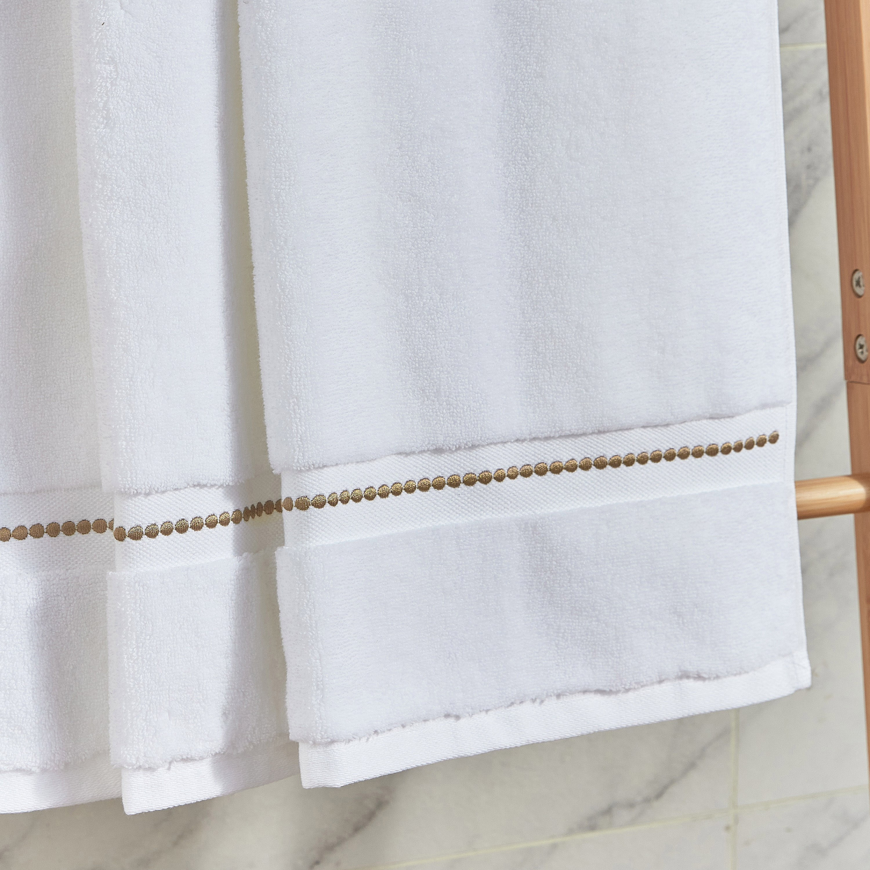 Varseilles Bath Towel - 70x140 cm-household-bathandlaundry-bathlinen-towels-image-2
