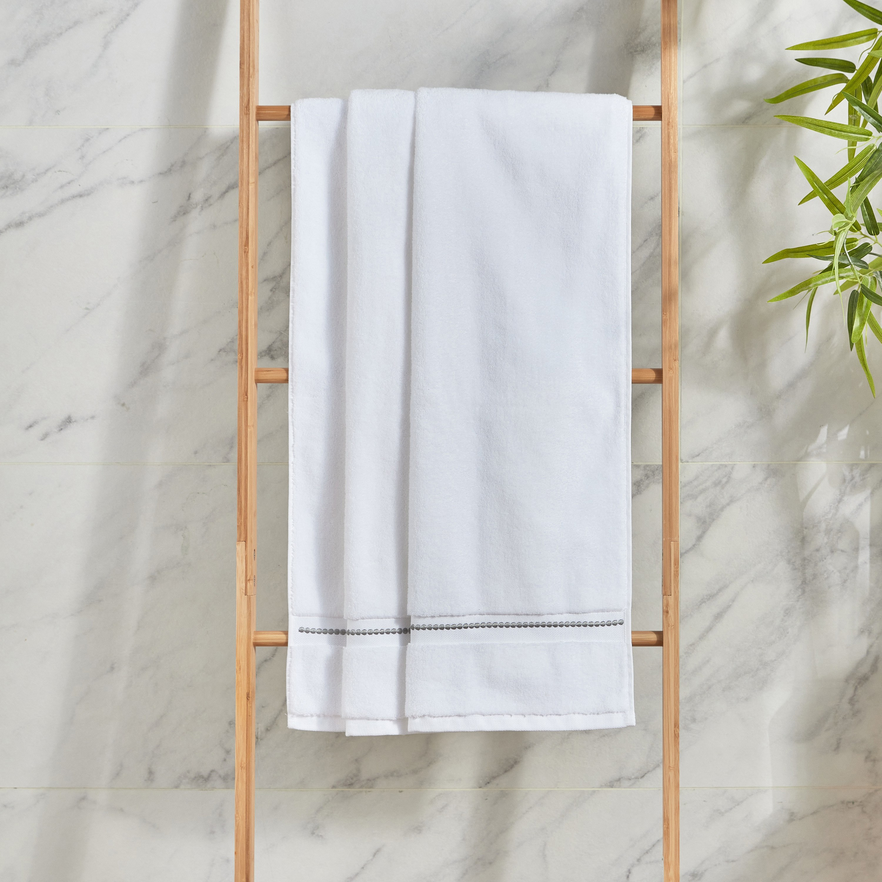 Shop Varseilles Bath Towel 70x140 cm Online Home Centre UAE