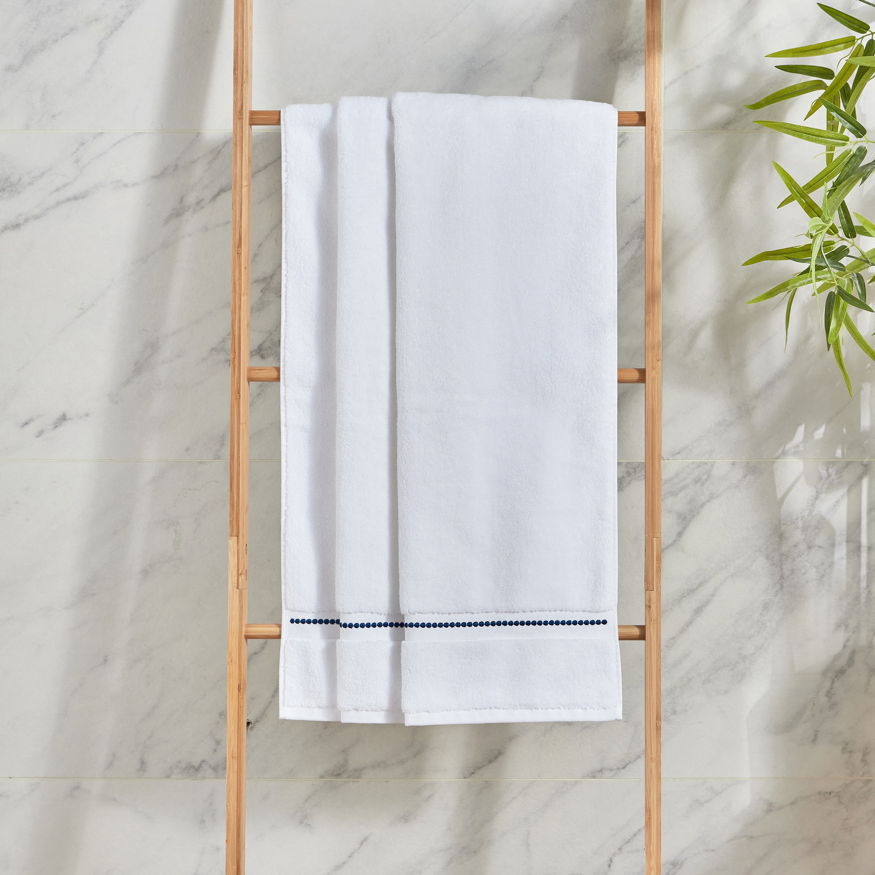 Varseilles Bath Towel - 70x140 cm-household-bathandlaundry-bathlinen-towels-image-1