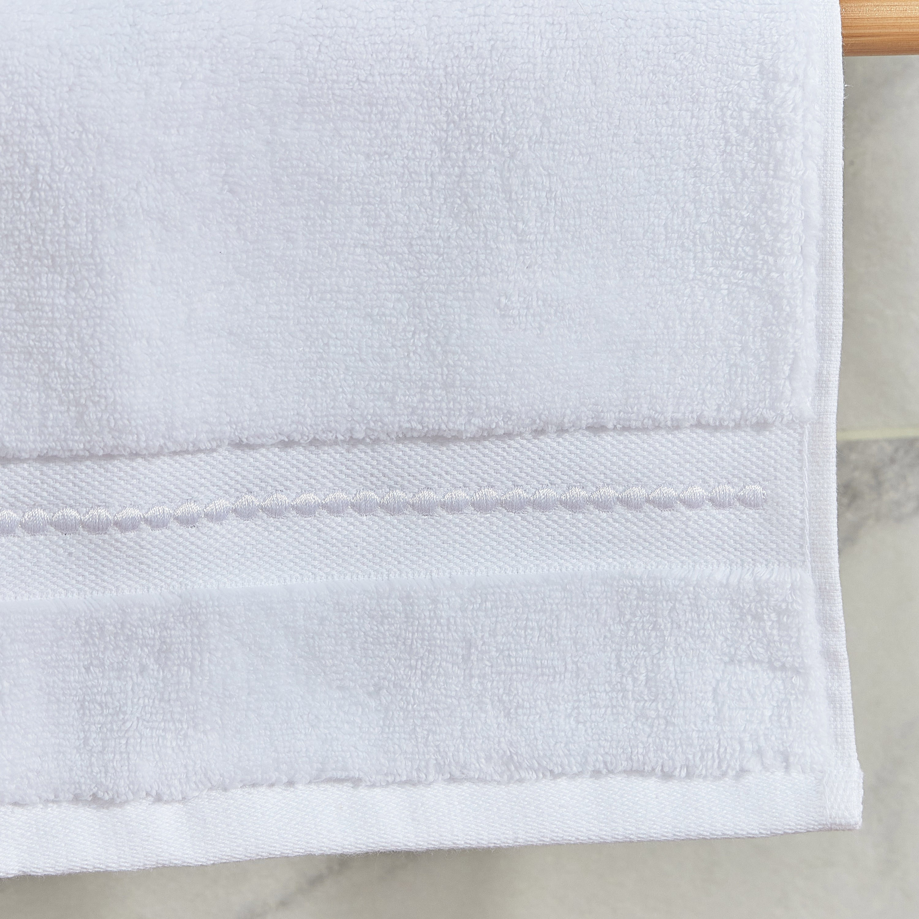Varsailles Fingertip Towel - 33x33 cm-household-bathandlaundry-bathlinen-towels-image-2