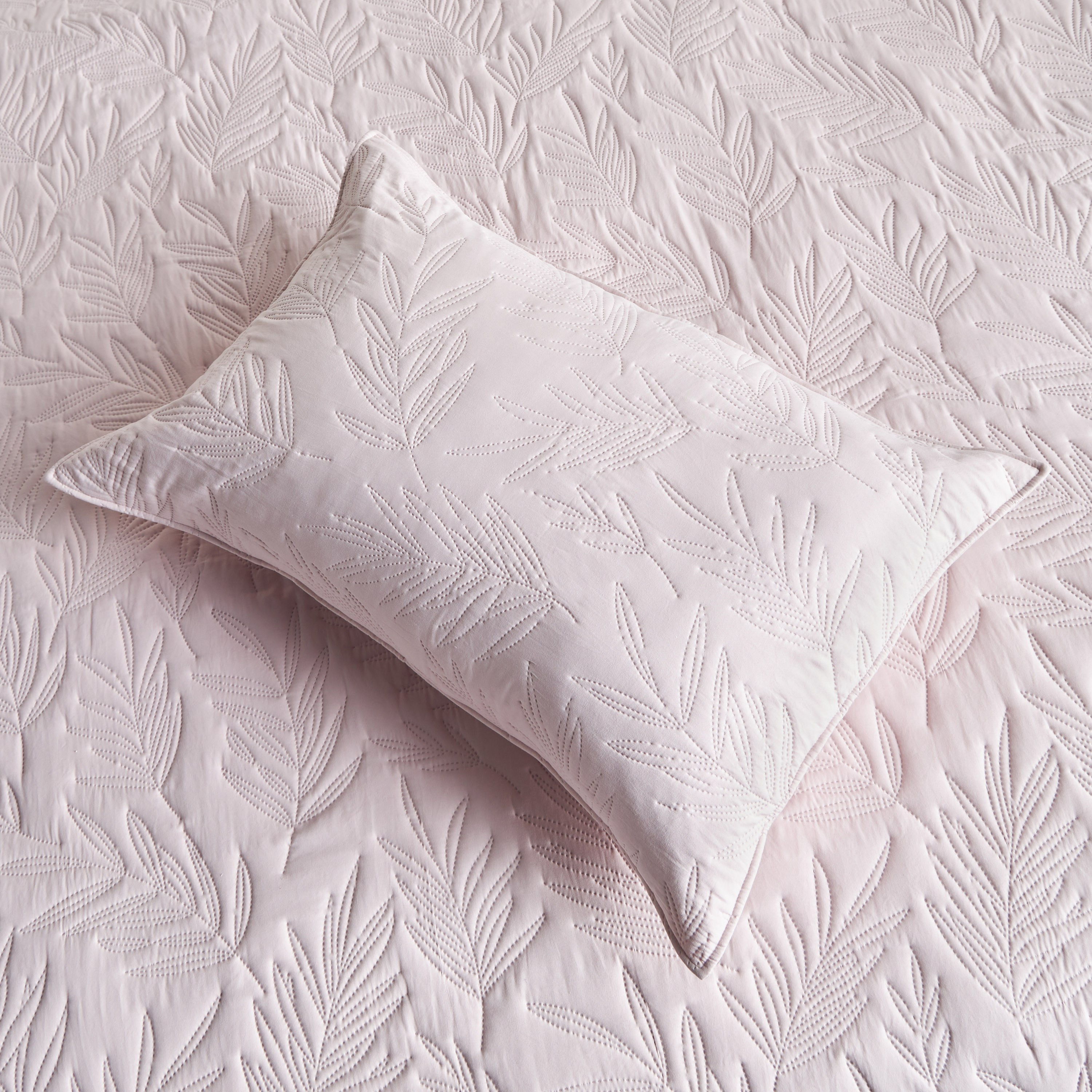 Justine 2-Piece Full Bedspread Set - 160x240-household-bedding-comfortersandbedspreads-bedspreads-image-3