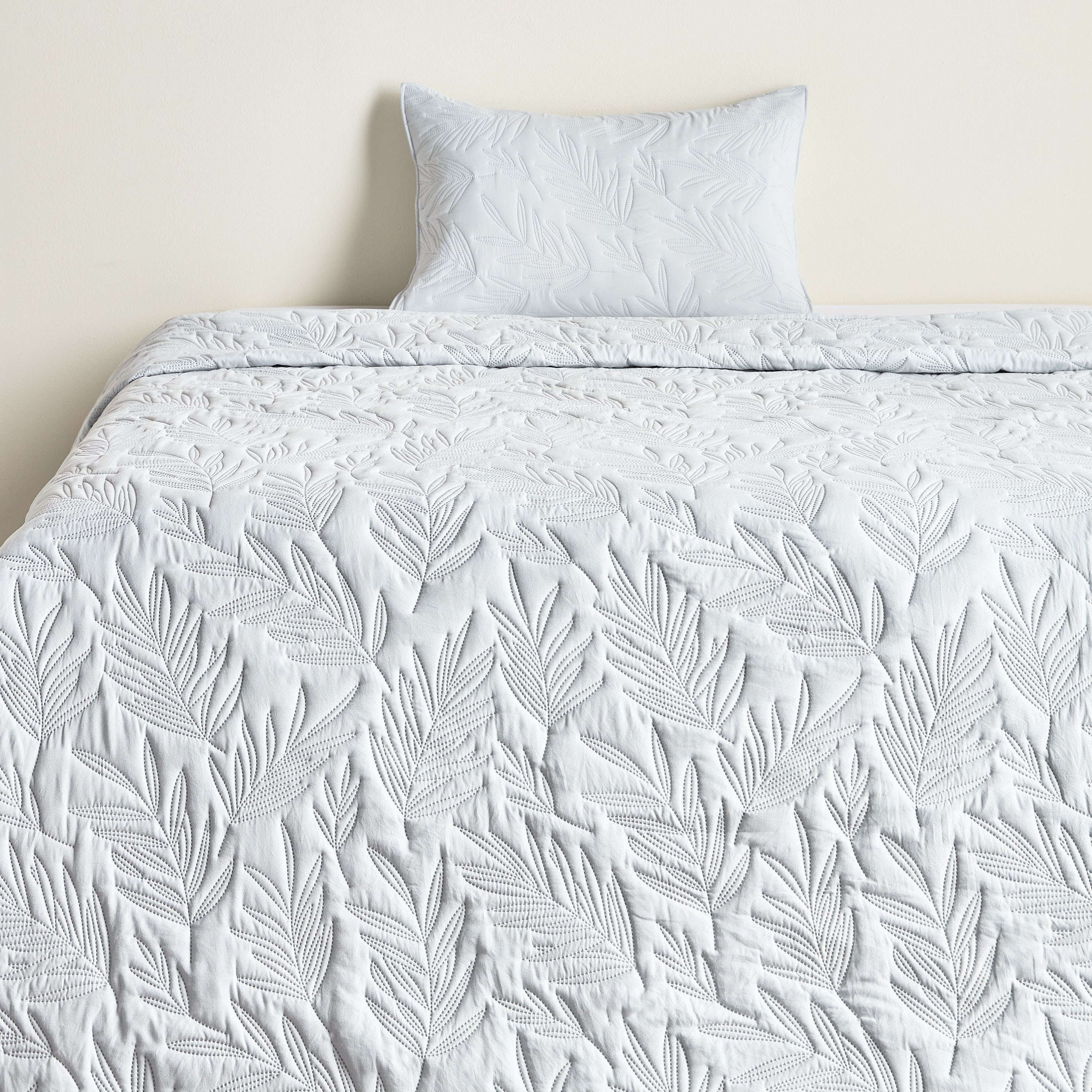 Justine 2-Piece Full Bedspread Set - 160x240-household-bedding-comfortersandbedspreads-bedspreads-image-2