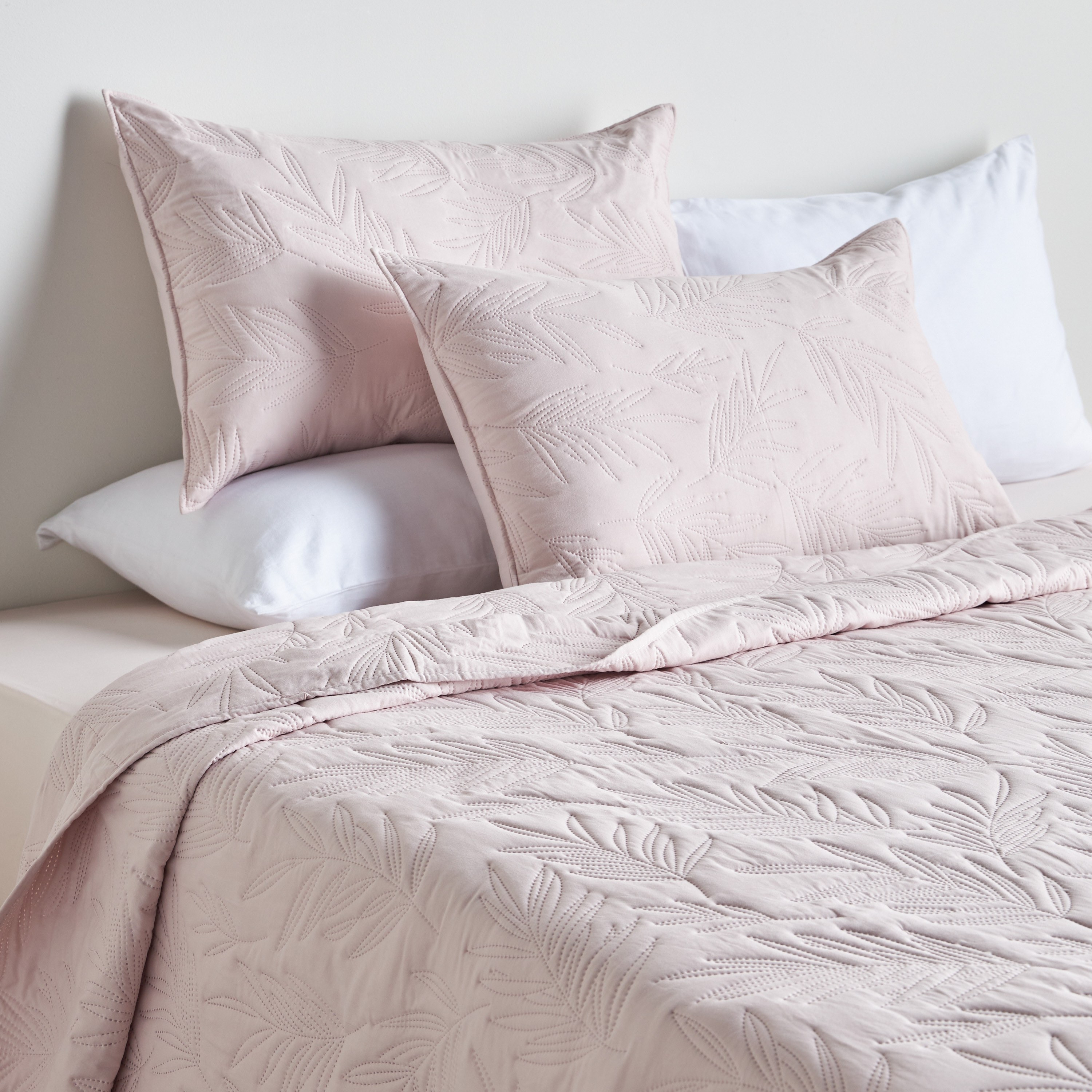 Justine 3-Piece King Bedspread Set - 240x260 cm-household-bedding-comfortersandbedspreads-bedspreads-image-1