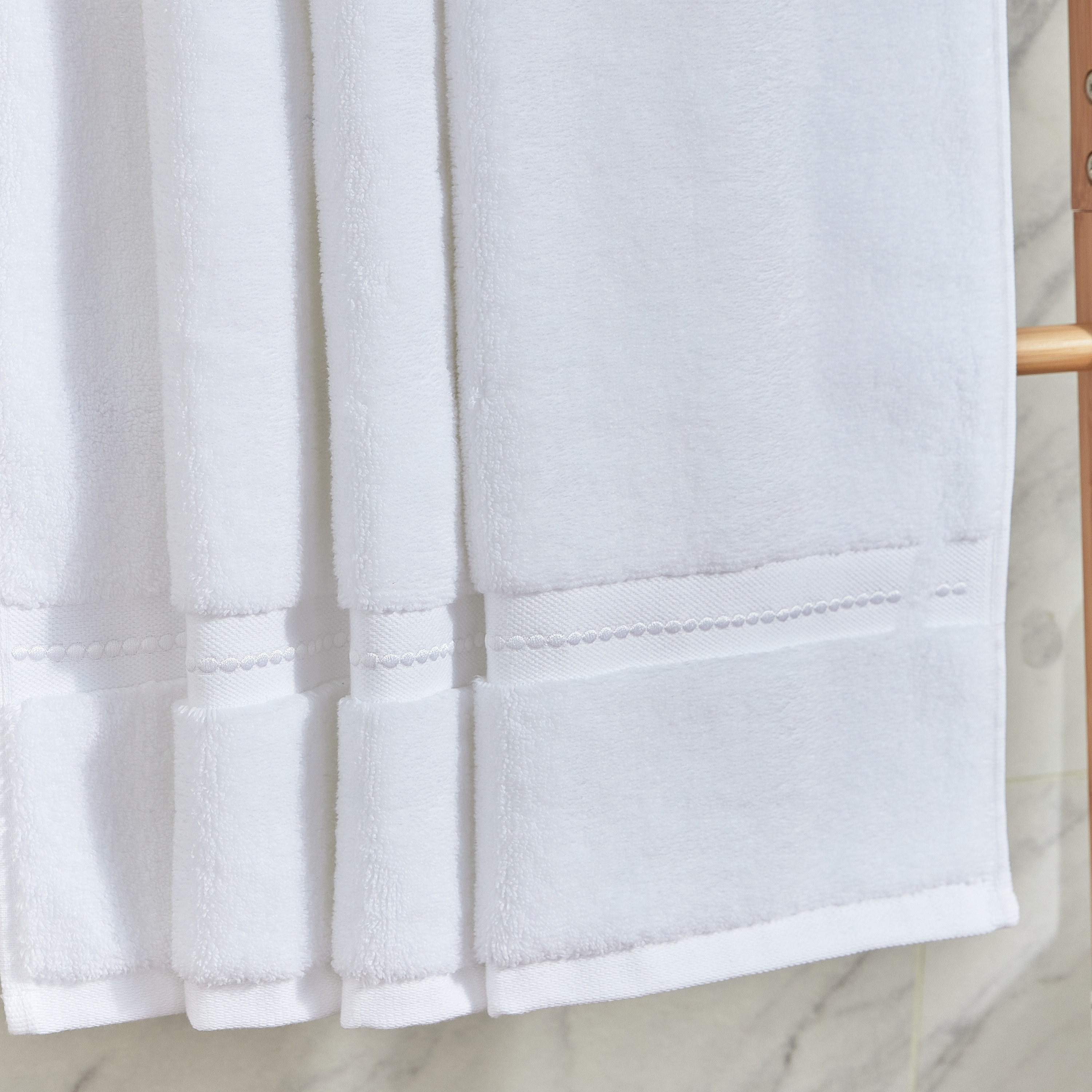 منشفة حمام - فرساي - 84x150 سم-household-bathandlaundry-bathlinen-towels-image-2