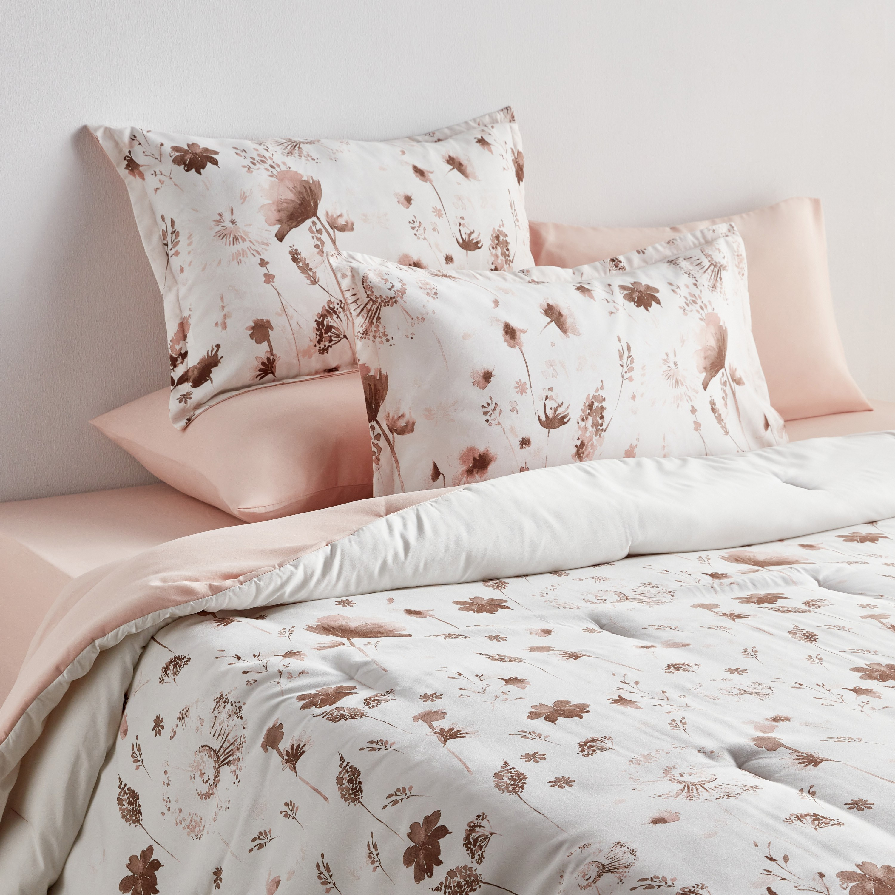 Floret Floral Print 6-Piece King Comforter and Sheet Set - 220x240 cm-household-bedding-comfortersandbedspreads-bedinabag-image-1