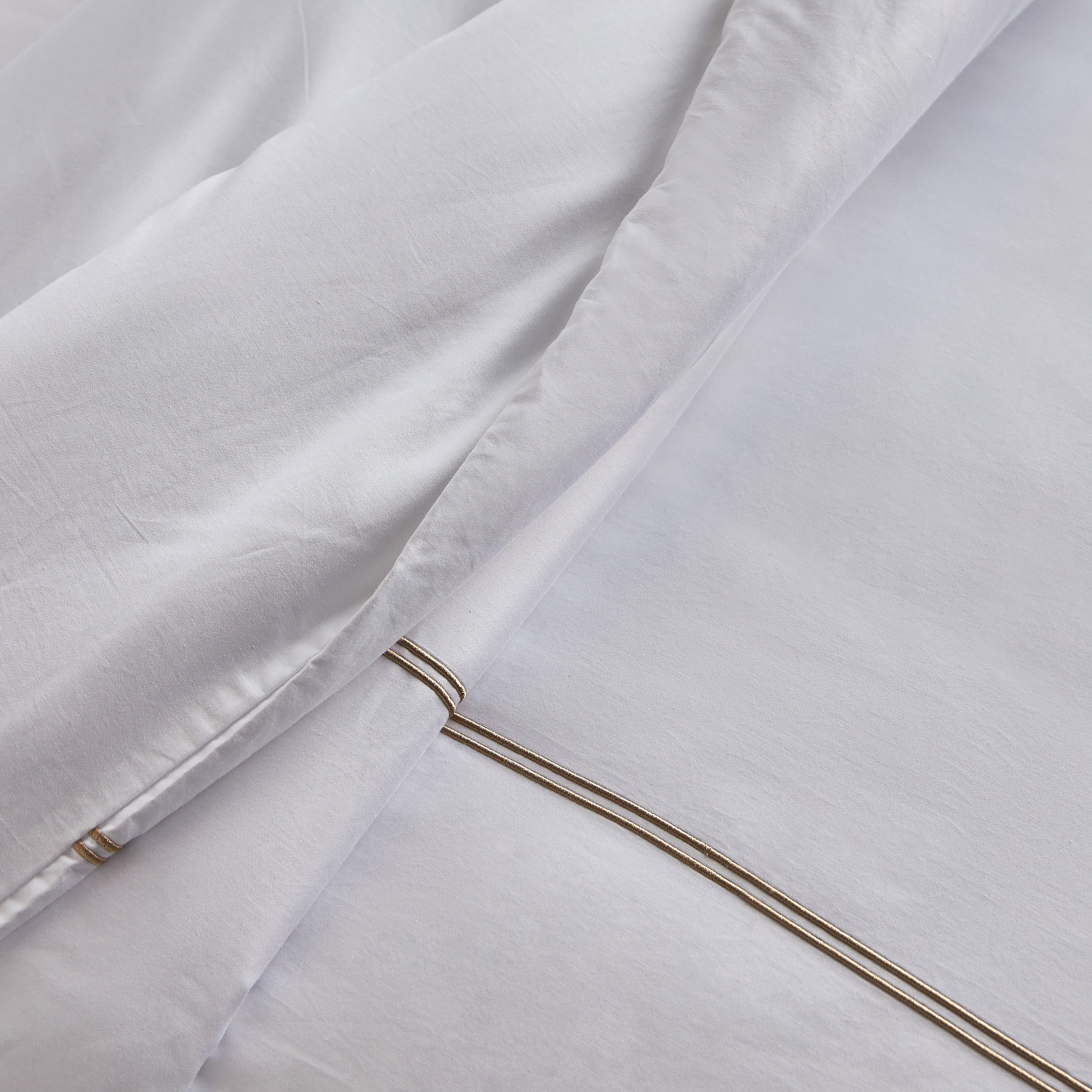 Florence Egyptian Cotton Sateen 400 Thread Count 3-Piece Super King Comforter Set - 250x260 cm-household-bedding-comfortersandbedspreads-comforters-image-3
