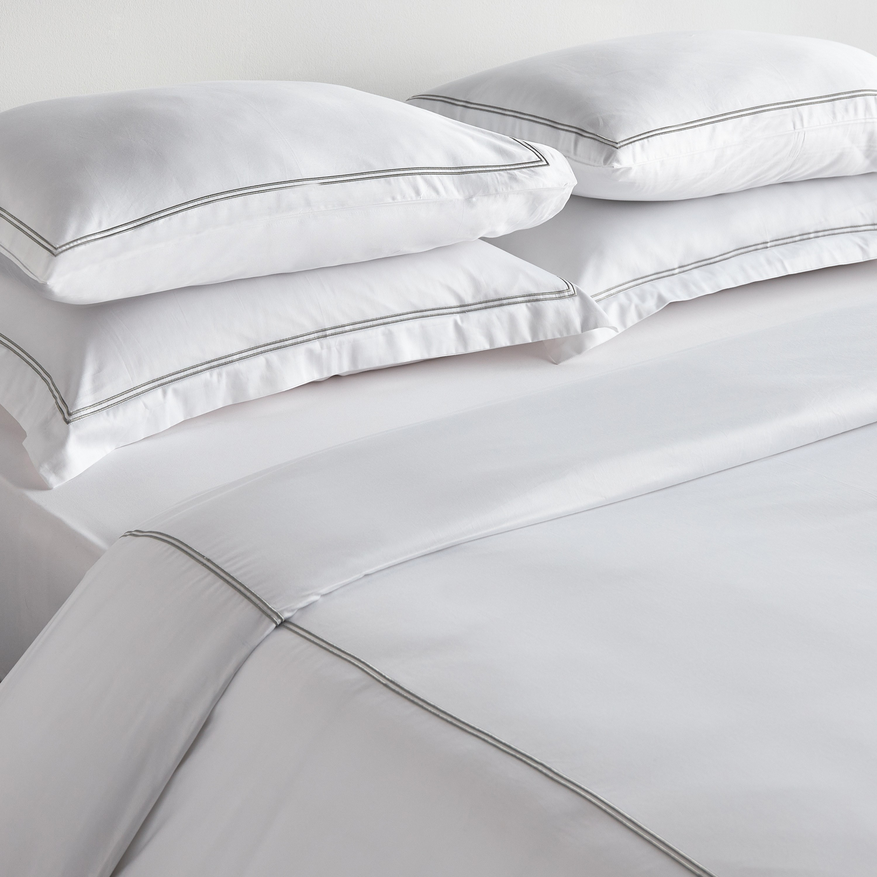 Florence Egyptian Cotton Sateen 400 Thread Count 3-Piece Super King Duvet Cover Set - 260x220 cm-household-bedding-duvetandcovers-duvetcovers-image-6
