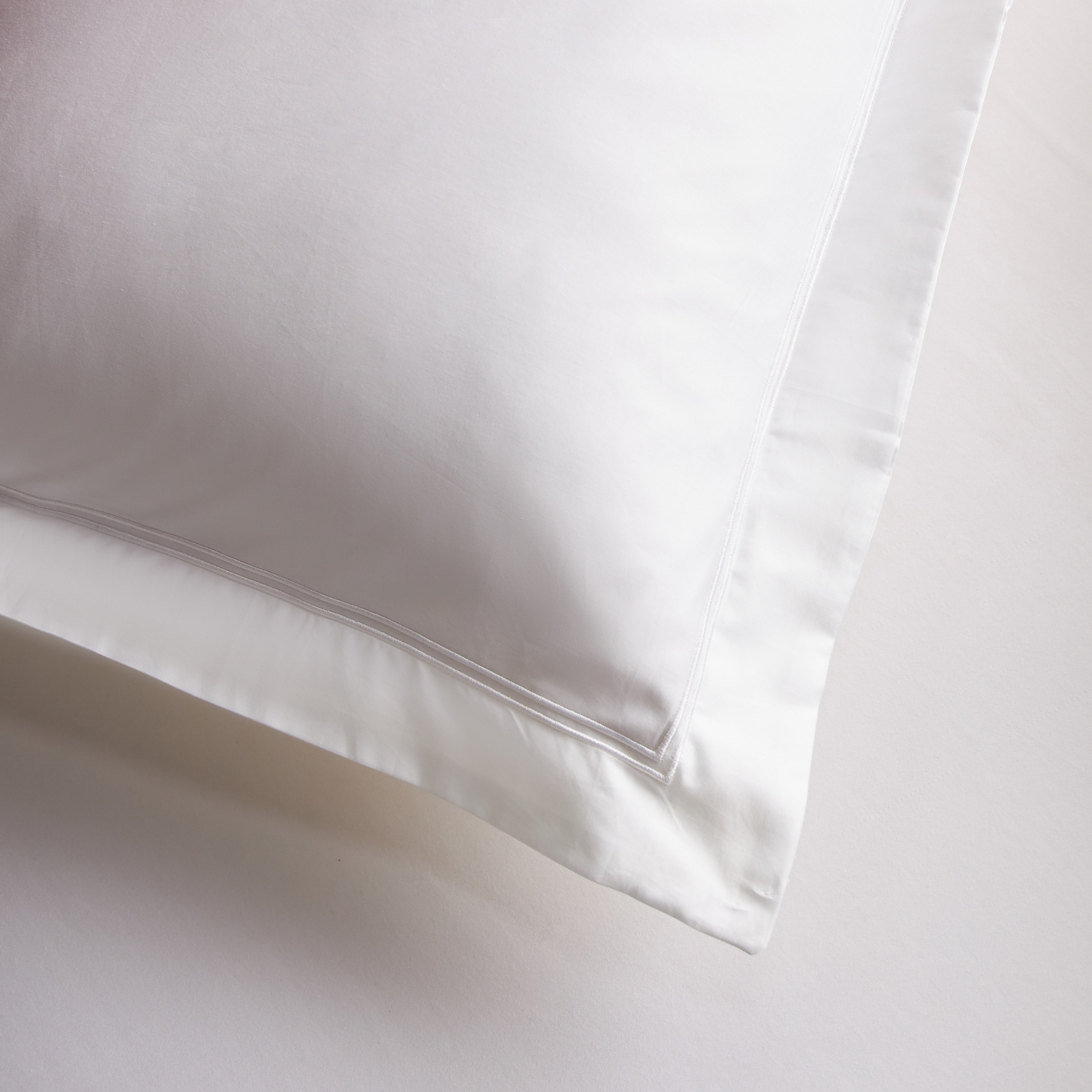 طقم غطاء وسادة كينج من قطعتين عدد خيوط 400 قطن ساتين مصري - فلورنسا - 50x90 سم-household-bedding-sheetsandpillowcases-pillowcases-image-11