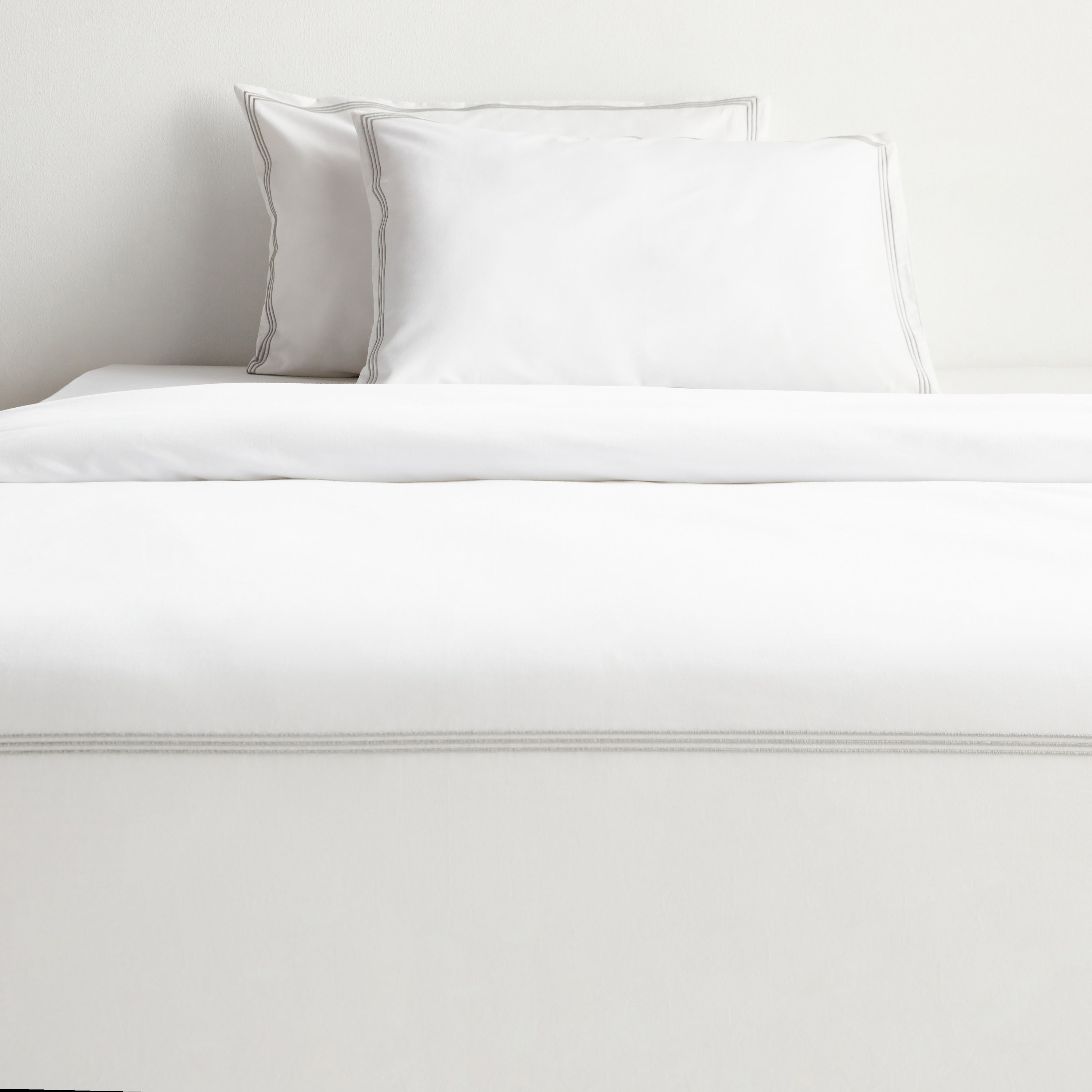 Verona Egyptian Cotton Sateen 600 Thread Count 3-Piece King Duvet Cover Set - 230x220 cm-household-bedding-duvetandcovers-duvetcovers-image-2