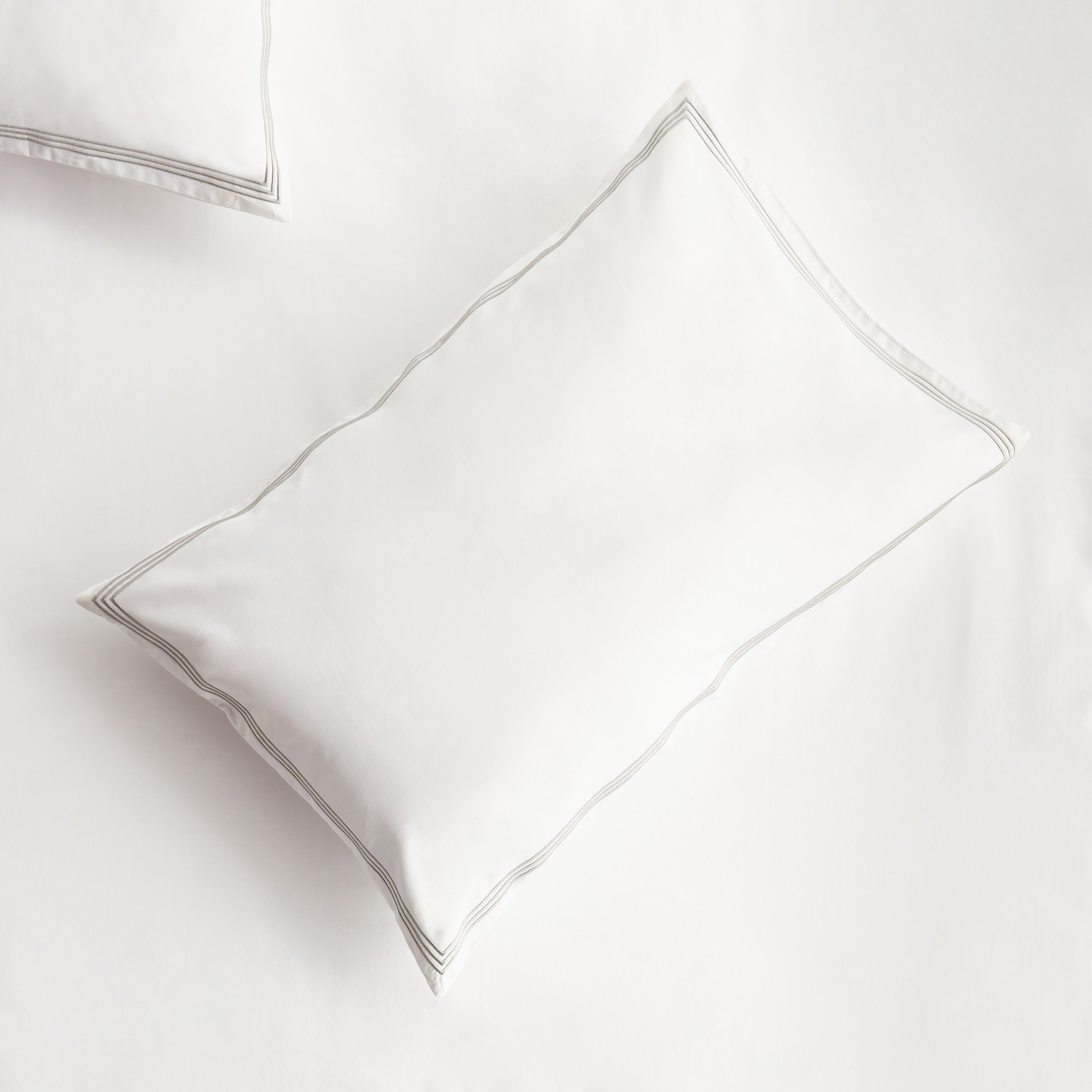 Verona Egyptian Cotton Sateen 600 Thread Count 3-Piece King Duvet Cover Set - 230x220 cm-household-bedding-duvetandcovers-duvetcovers-image-3