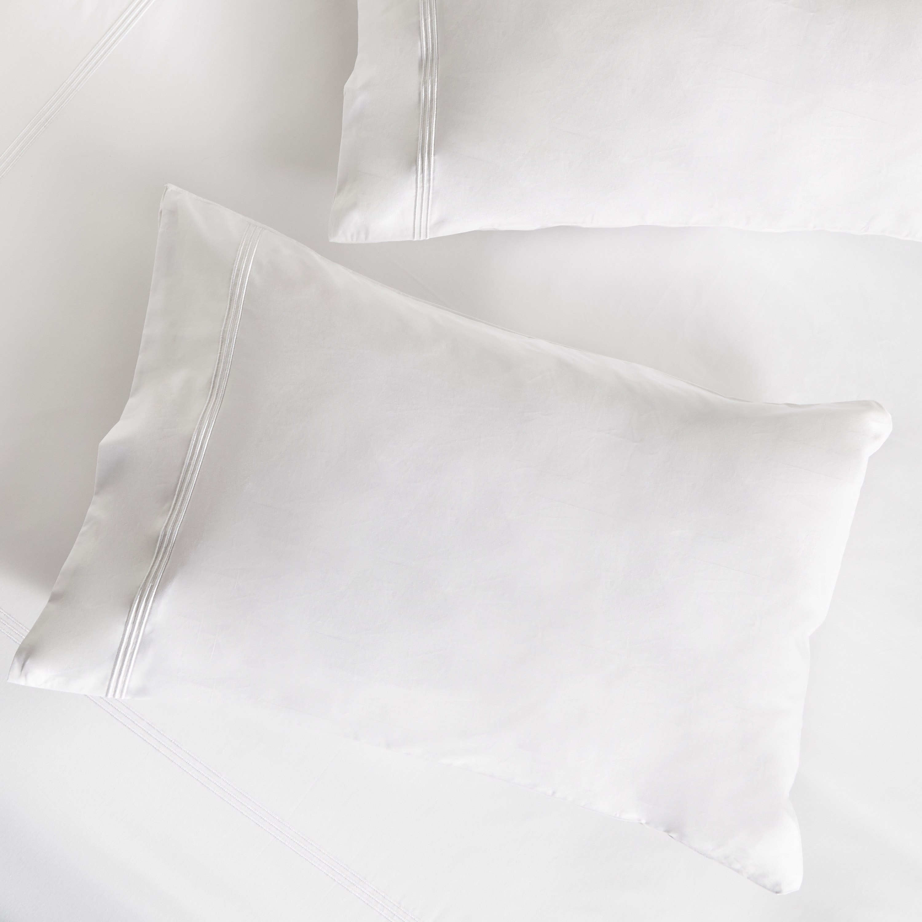 Verona Egyptian Cotton Sateen 600 Thread Count 3-Piece Super King Duvet Cover Set - 260x220 cm-household-bedding-duvetandcovers-duvetcovers-image-3