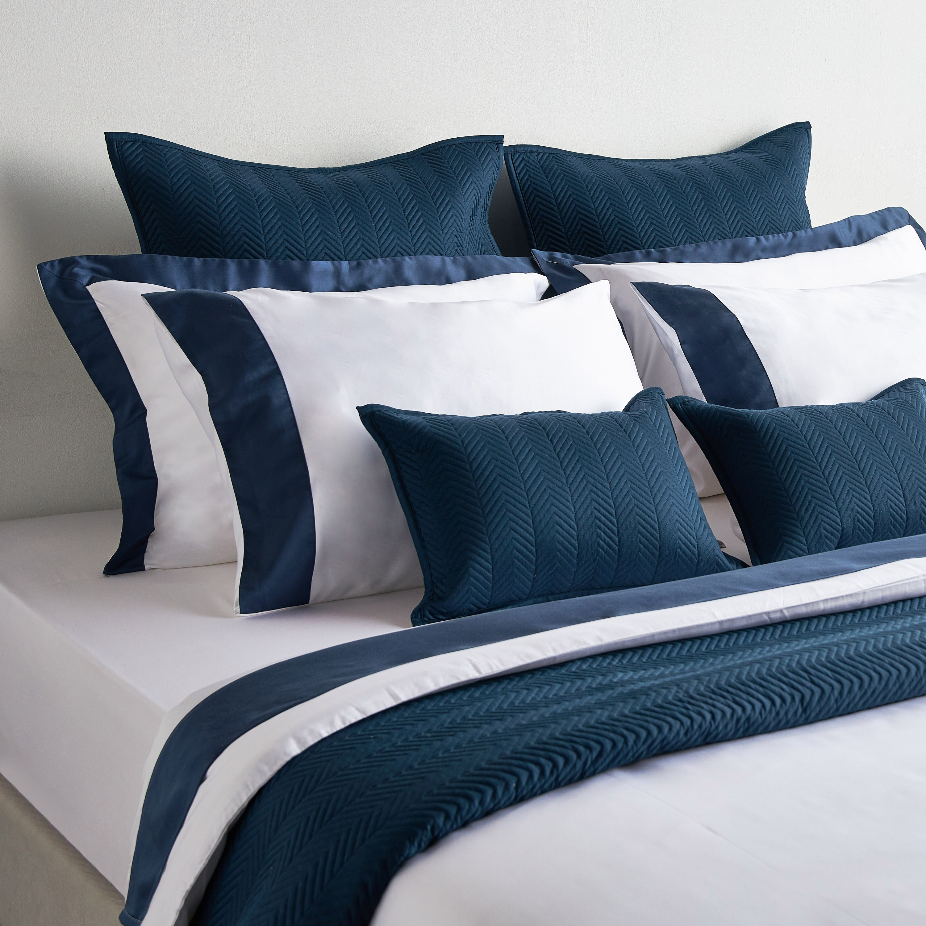 Navy blue sale king size pillowcases