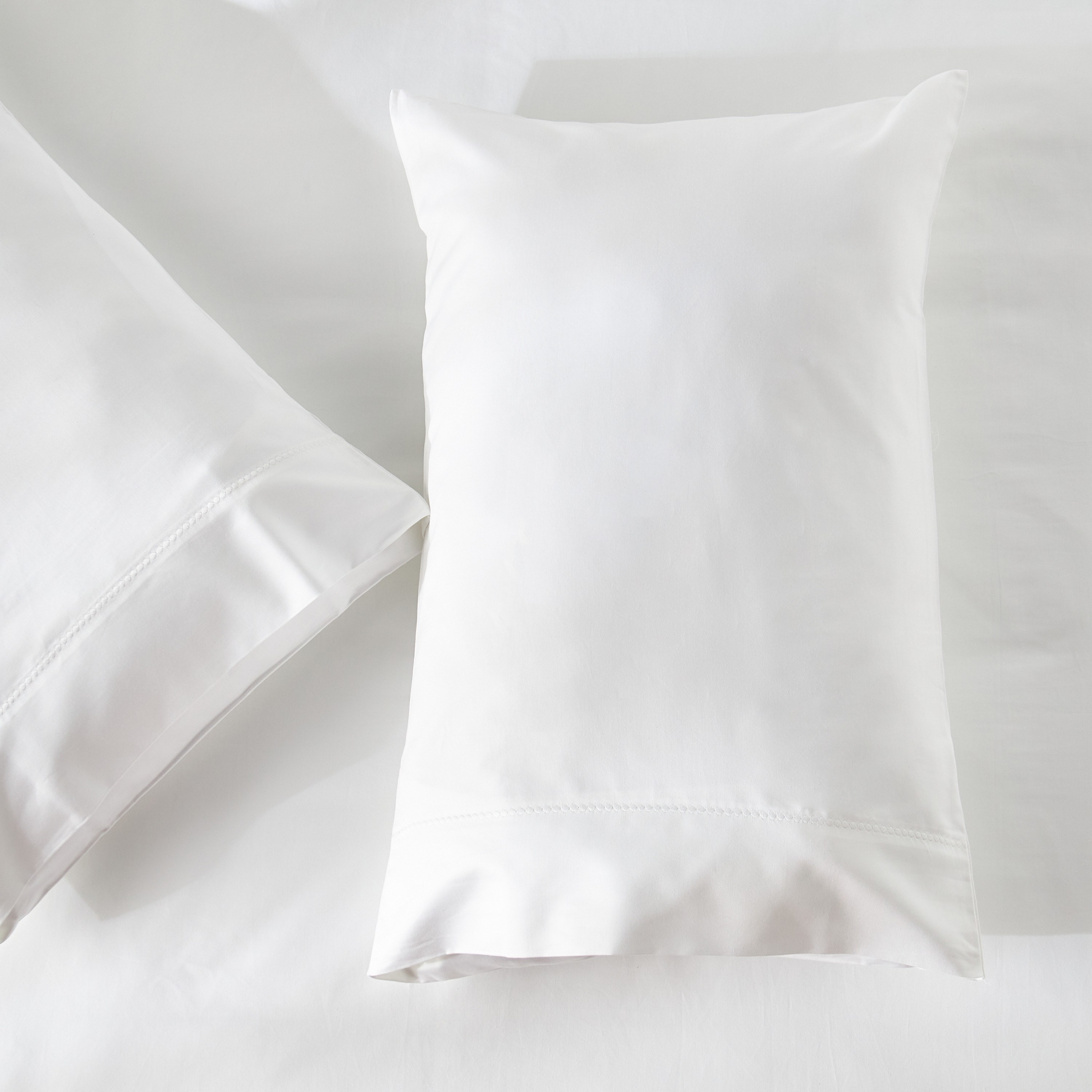 Versailles Egyptian Cotton Sateen 400 Thread Count 3-Piece Super King Comforter Set - 250x260 cm-household-bedding-comfortersandbedspreads-comforters-image-3