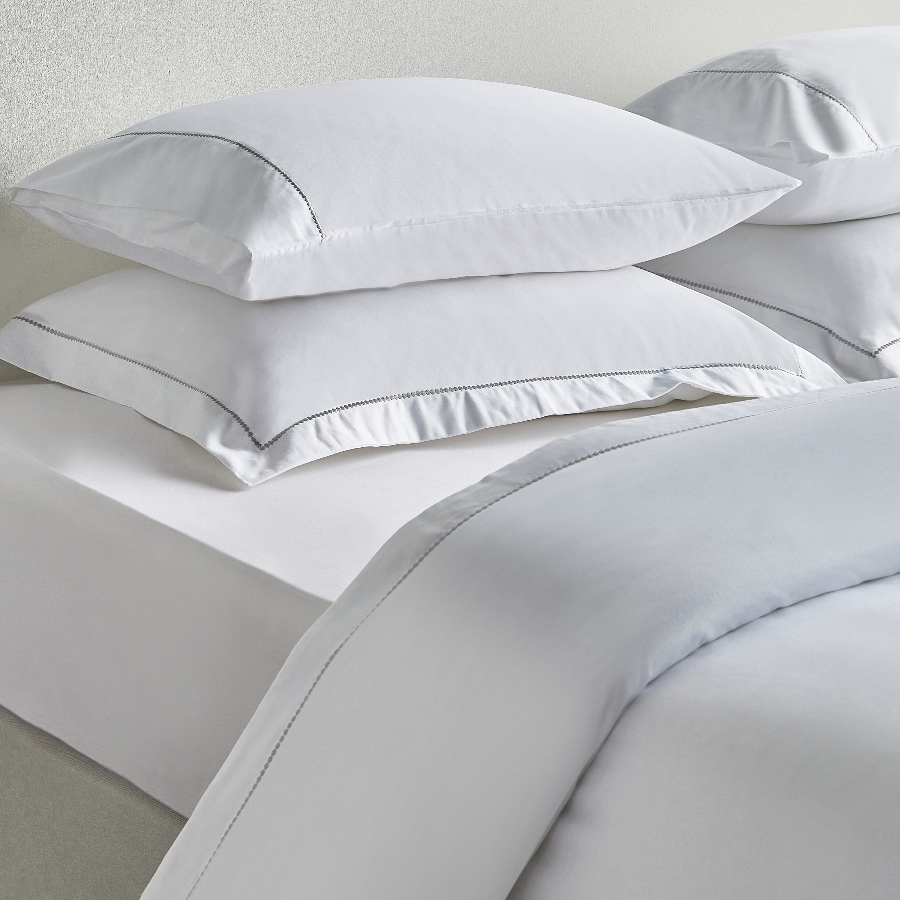 Versailles Egyptian Cotton Sateen 800 Thread Count 3-Piece Super King Duvet Cover Set - 220x260 cm-household-bedding-duvetandcovers-duvetcovers-image-6
