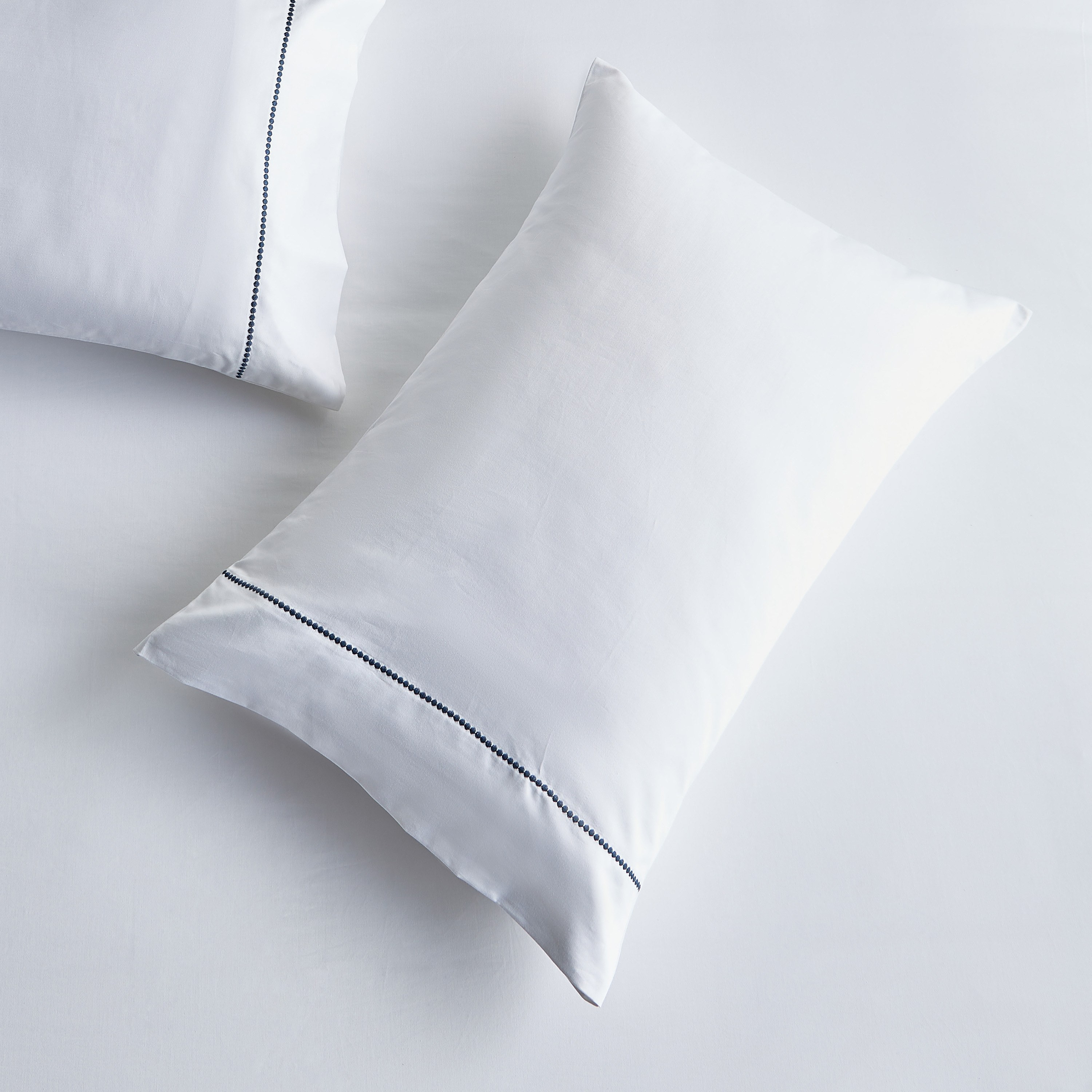 Versailles Egyptian Cotton Sateen 800 Thread Count 3-Piece Super King Duvet Cover Set - 220x260 cm-household-bedding-duvetandcovers-duvetcovers-image-9