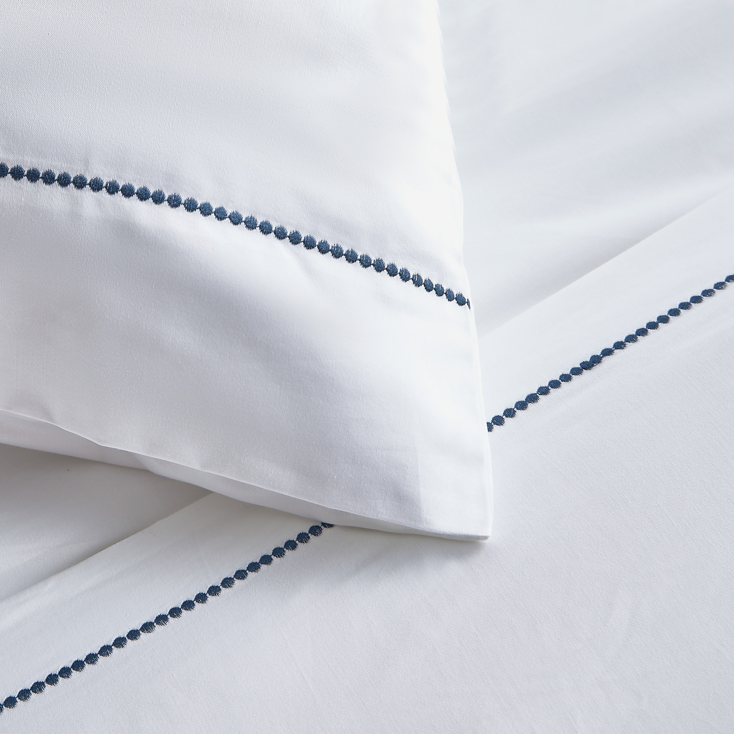 Versailles Egyptian Cotton Sateen 800 Thread Count 3-Piece Super King Duvet Cover Set - 220x260 cm-household-bedding-duvetandcovers-duvetcovers-image-10