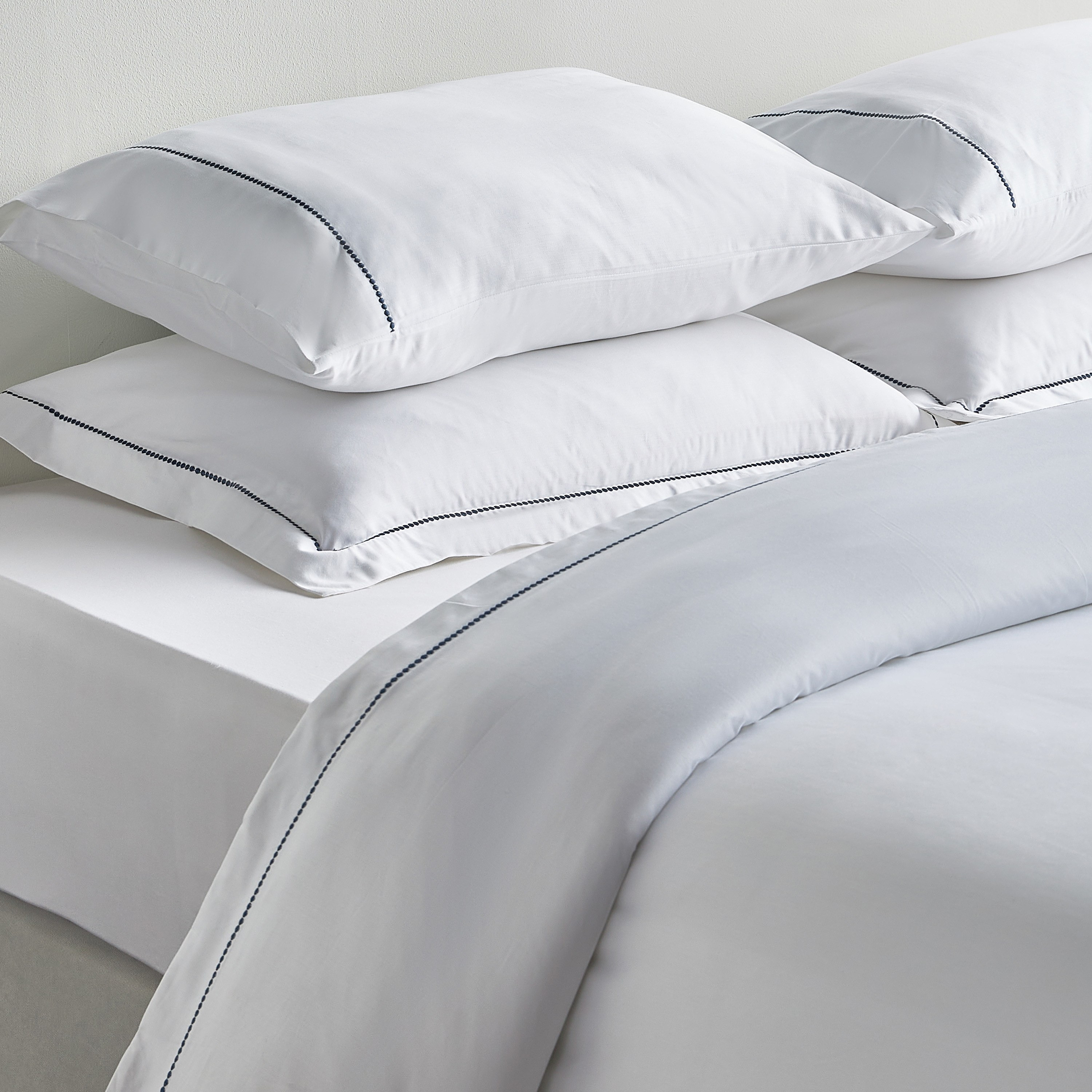 Versailles Egyptian Cotton Sateen 800 Thread Count 3-Piece Super King Duvet Cover Set - 220x260 cm-household-bedding-duvetandcovers-duvetcovers-image-12