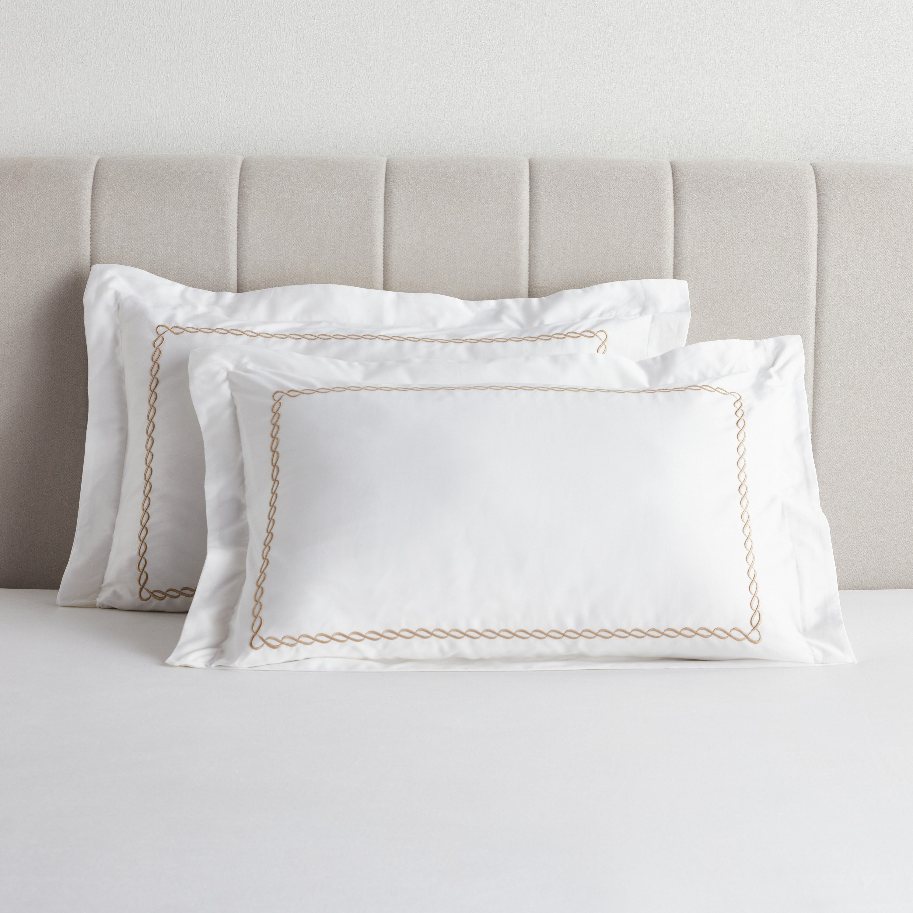 طقم غطاء وسادة كينج من قطعتين عدد خيوط 400 قطن ساتين مصري - ويف - 50x90 سم-household-bedding-sheetsandpillowcases-pillowcases-image-5