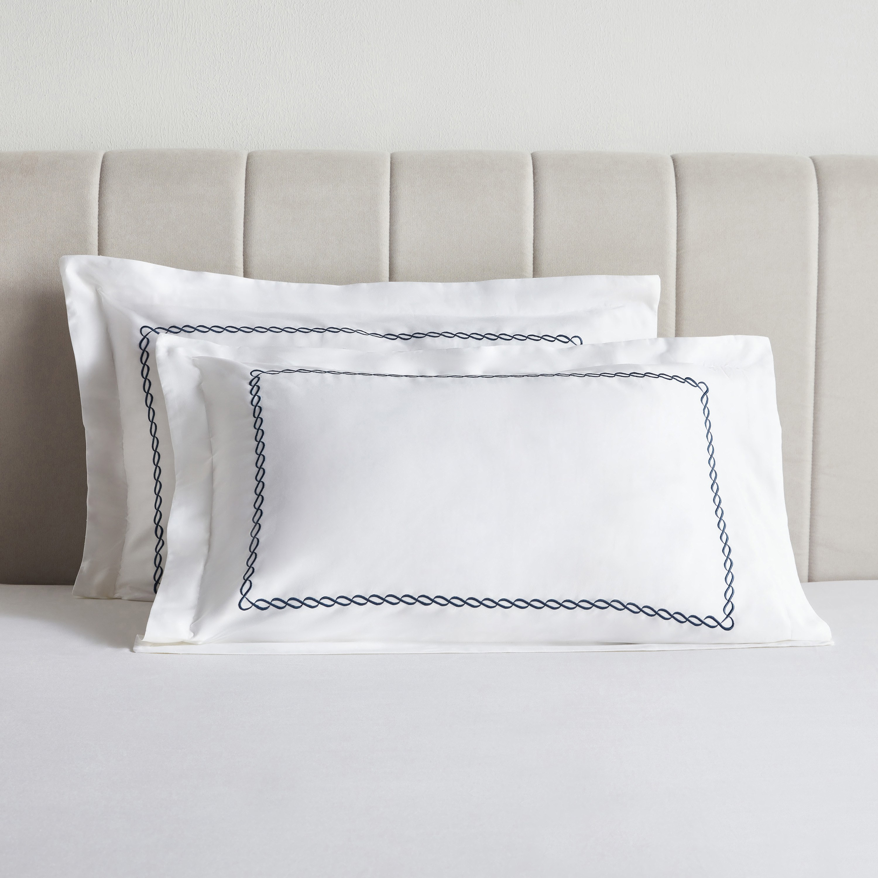طقم غطاء وسادة كينج من قطعتين عدد خيوط 400 قطن ساتين مصري - ويف - 50x90 سم-household-bedding-sheetsandpillowcases-pillowcases-image-13