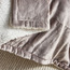 بطانية مخملية فاخرة - كلاود كوزي - 150x200 سم-binpromo_ALLBANKS_OMN_14032025-image-2