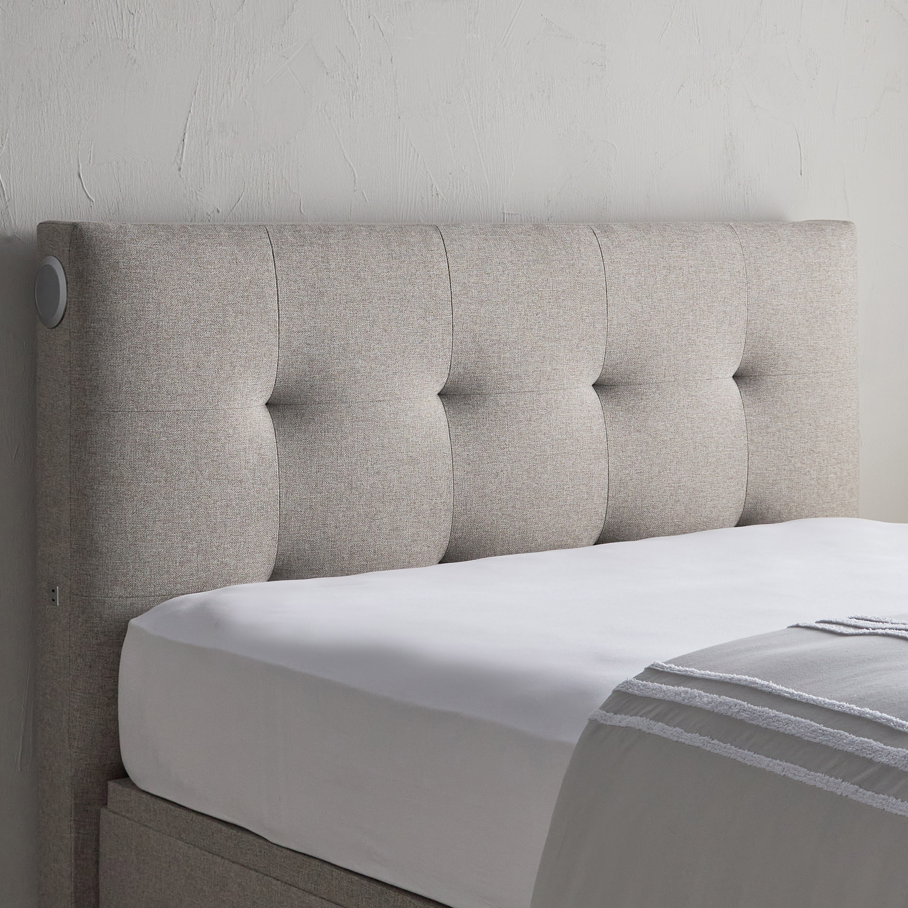 Stellar Vox Queen Modular Headboard with USB - 160 cm-furniture-modular-modularbeds-stellar-image-1