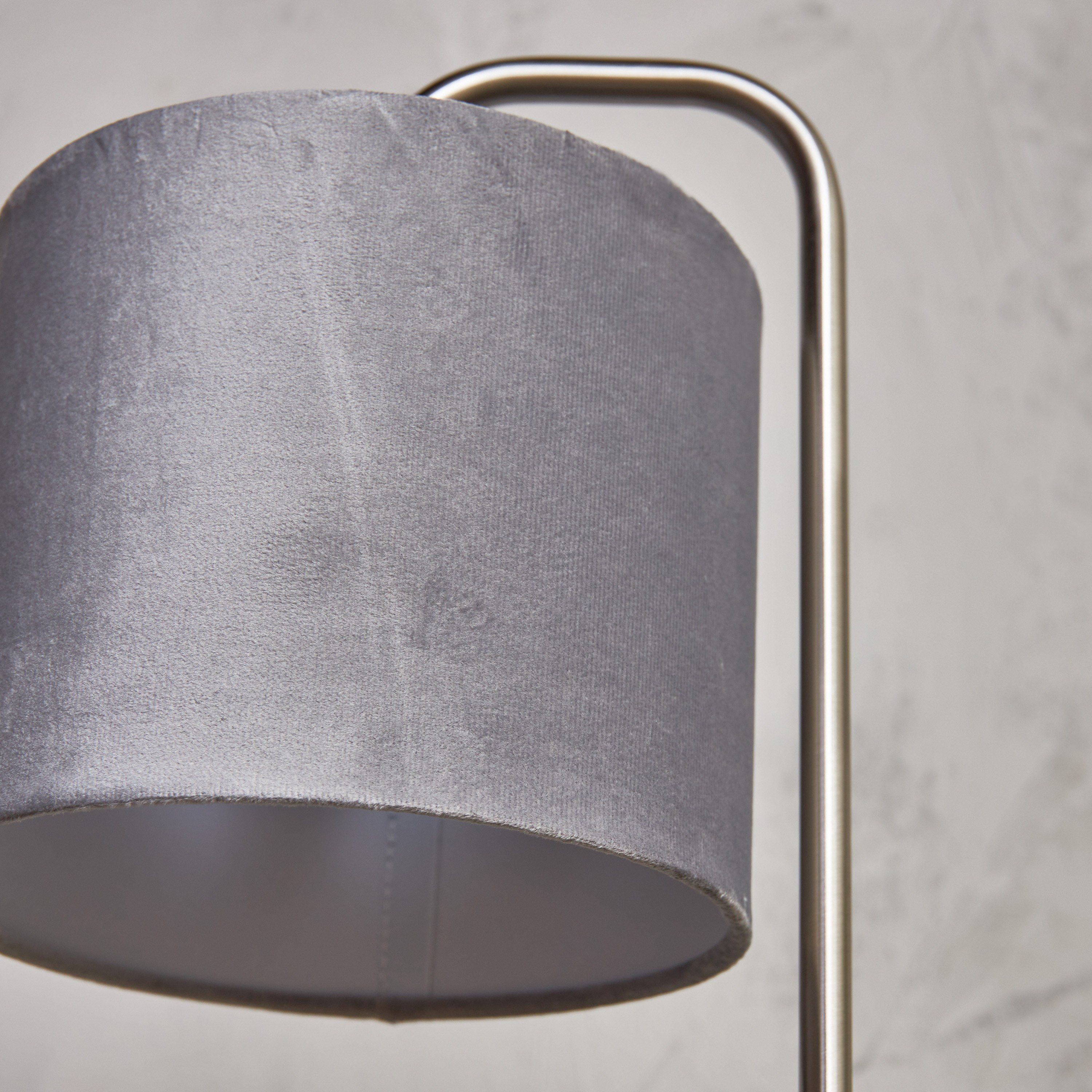 Cilia Metal Table Lamp - 50 cm-household-lighting-tableanddesklamps-image-4