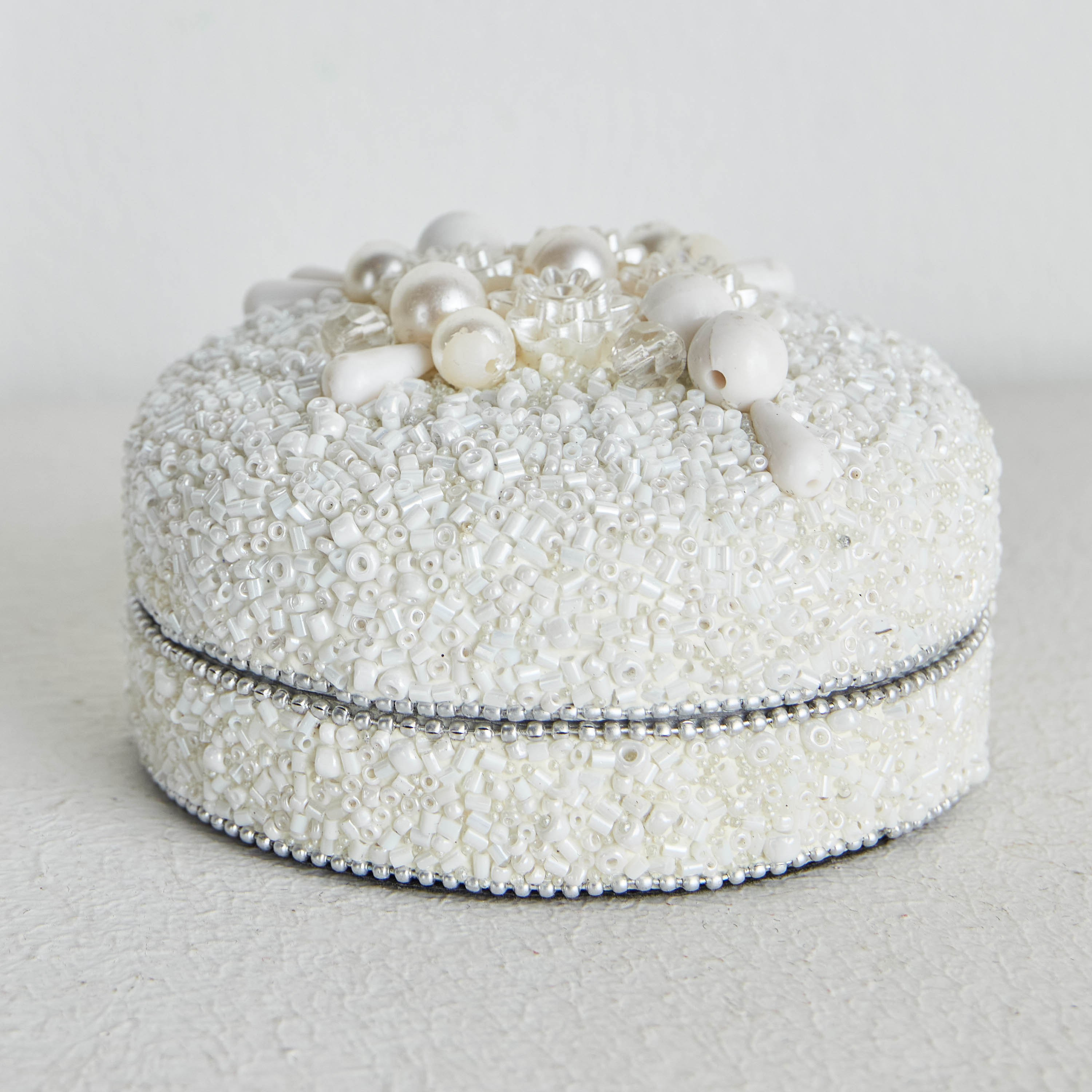 Bead Embellished Velvet Decorative Box - 10x10x5 cm-household-decor-boxesandtrays-image-1