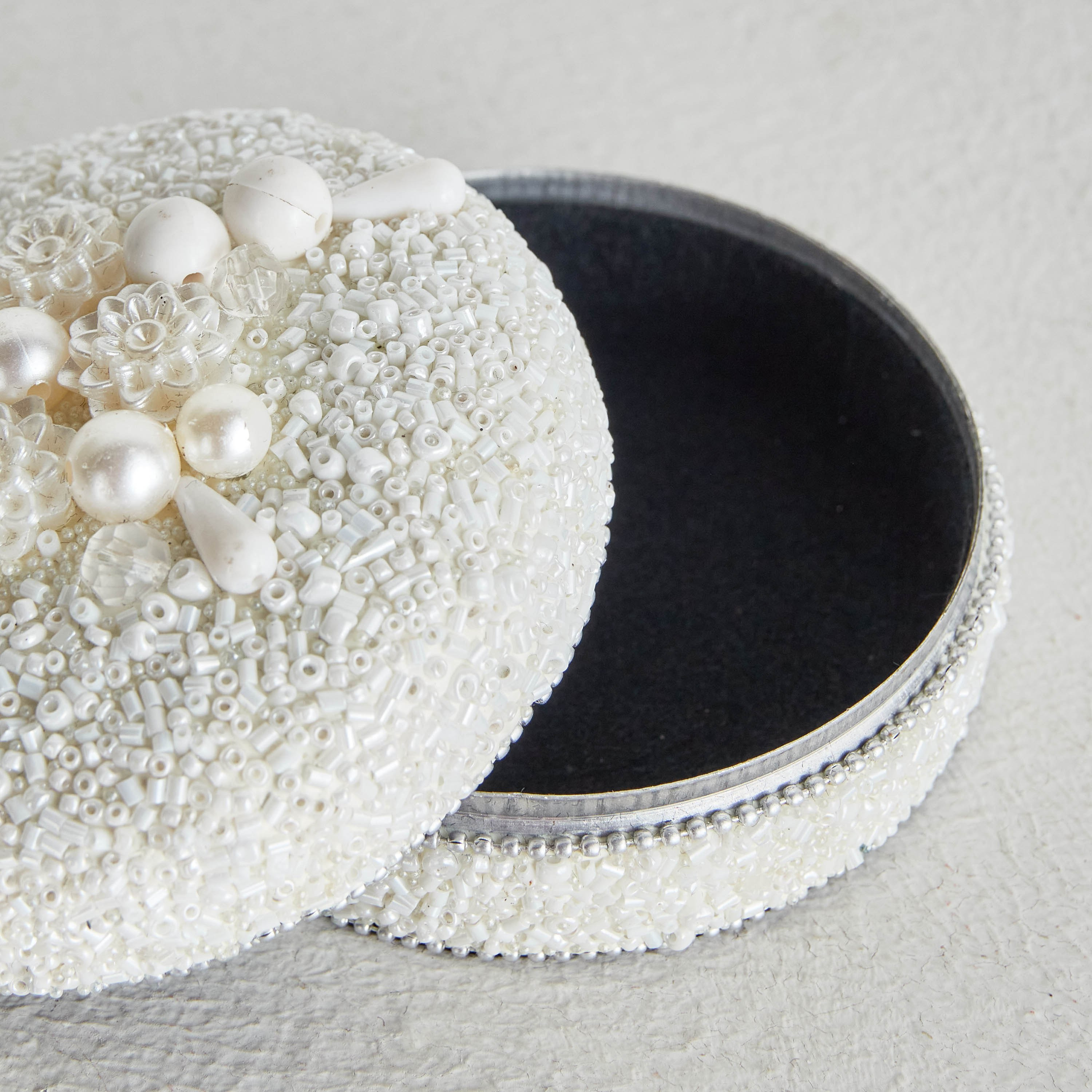Bead Embellished Velvet Decorative Box - 10x10x5 cm-household-decor-boxesandtrays-image-2