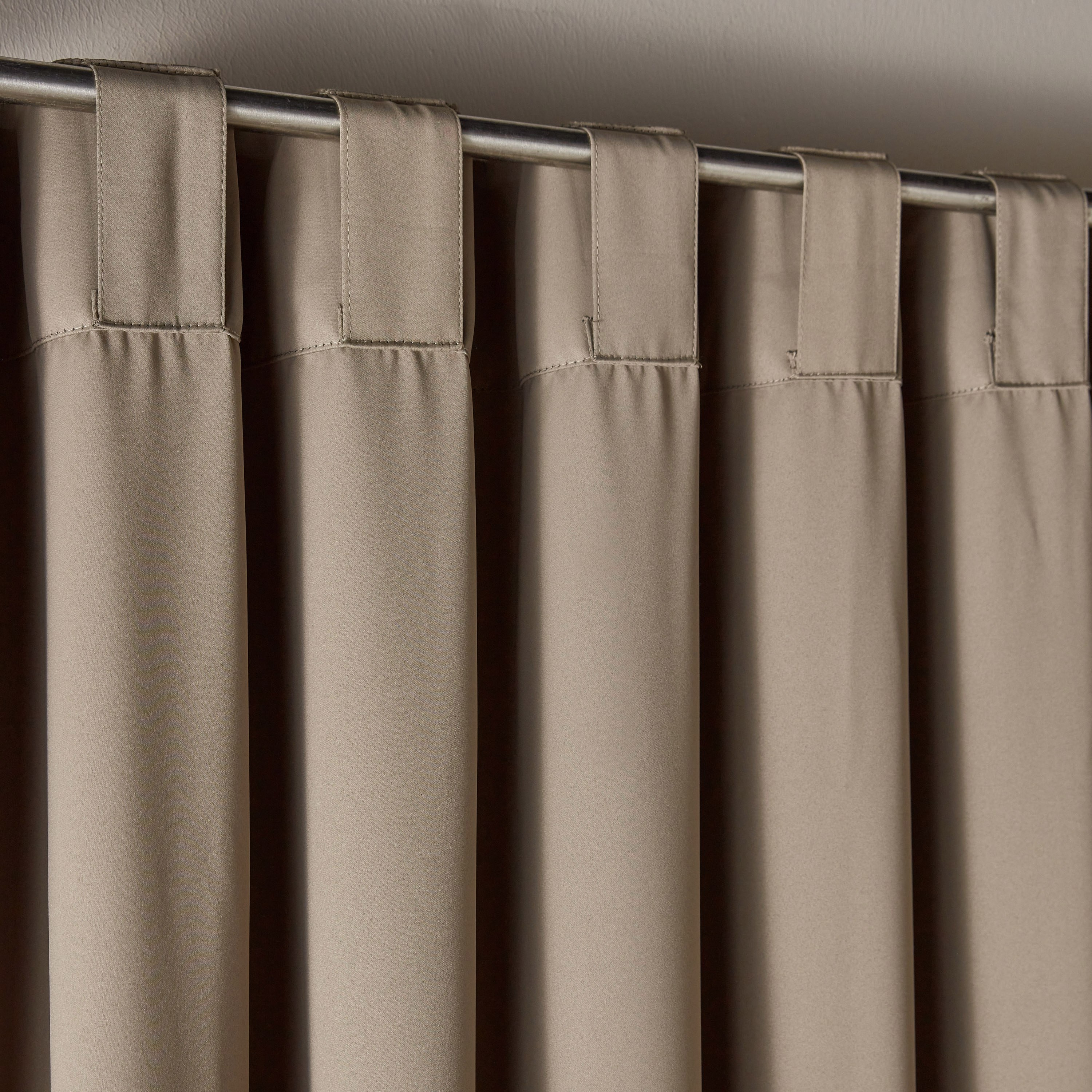 طقم ستائر تعتيم قطعتين - صن زيرو باكستر - 135x300 سم-household-windows-curtains-image-4