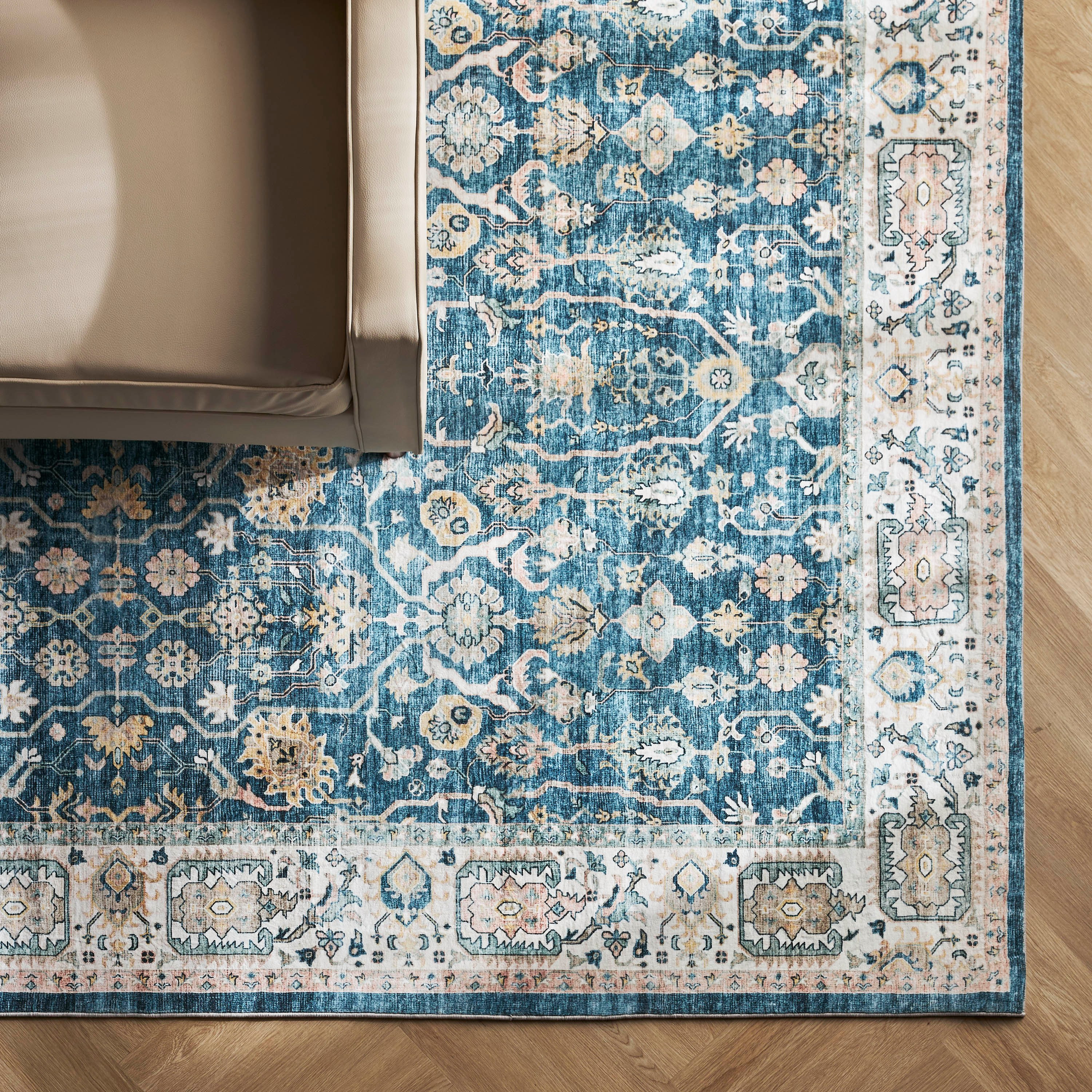 Shop Emir Rug - 160x230 cm | Home Centre Kuwait