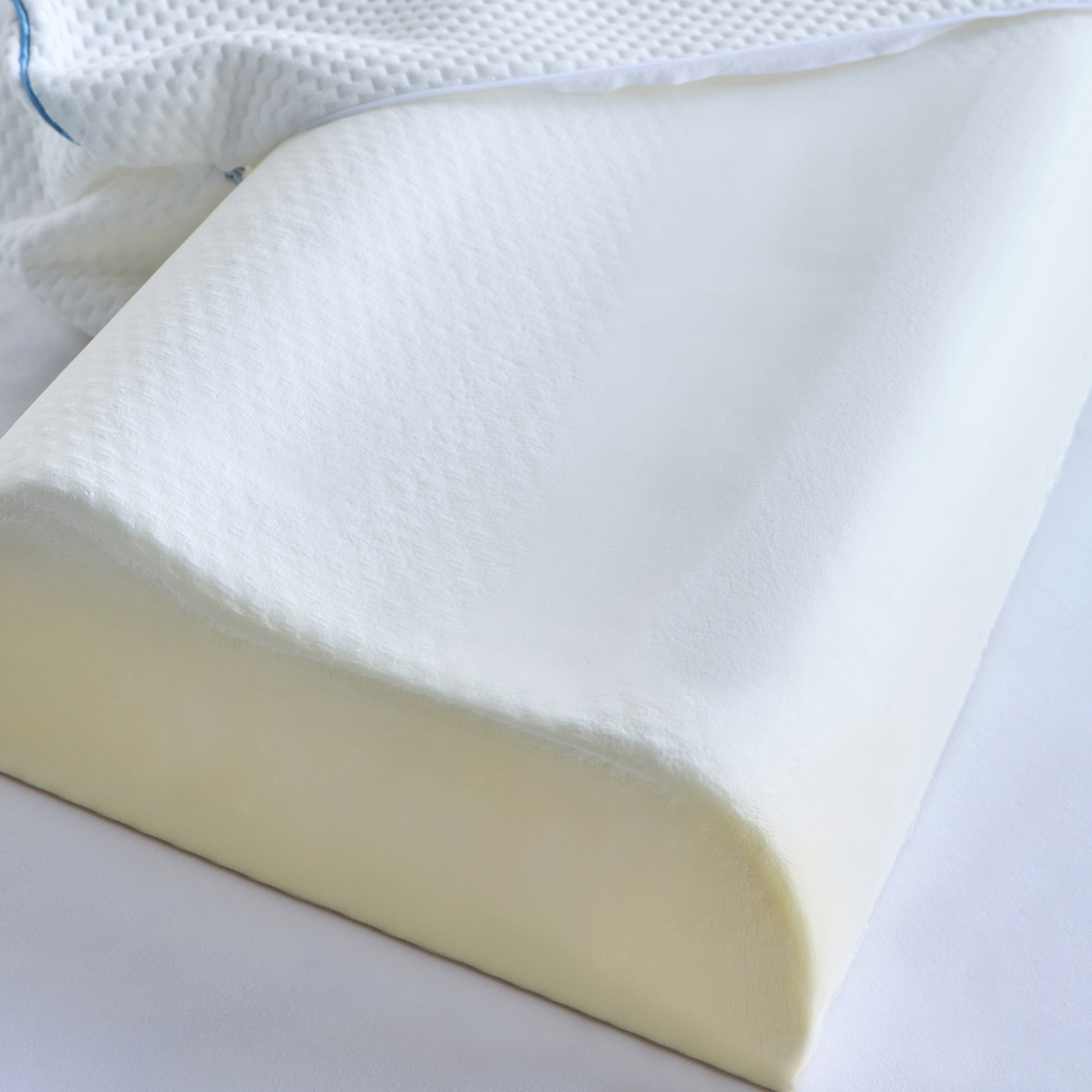 وسادة واحدة من الميموري فوم - كابل - 50x65 سم-household-bedding-pillows-image-4