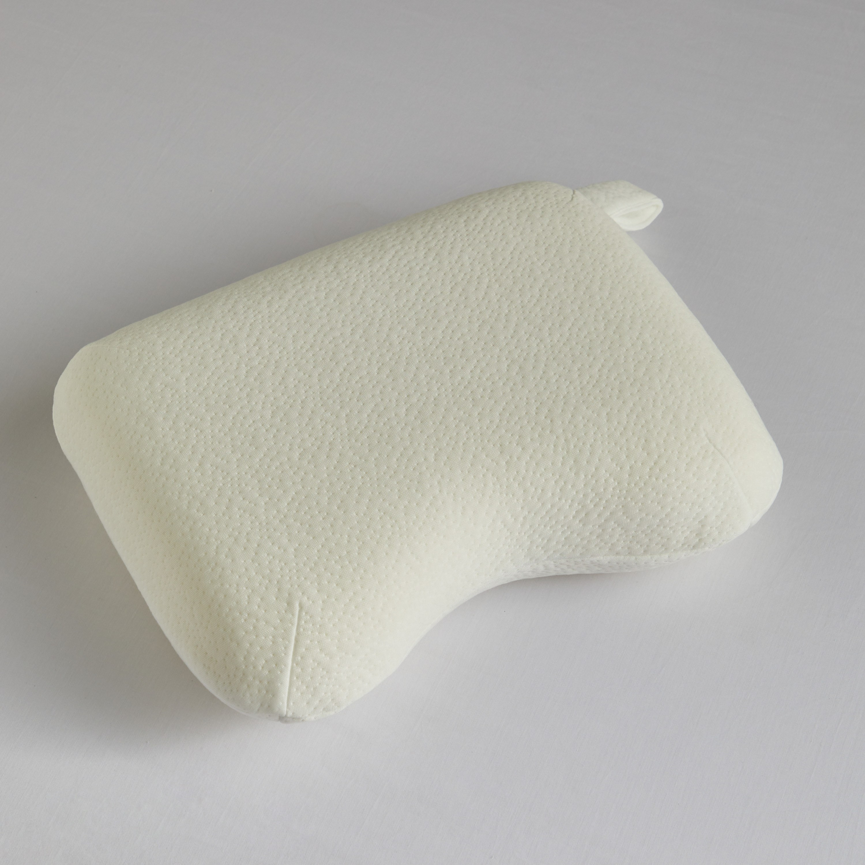 Travel hotsell pillow online