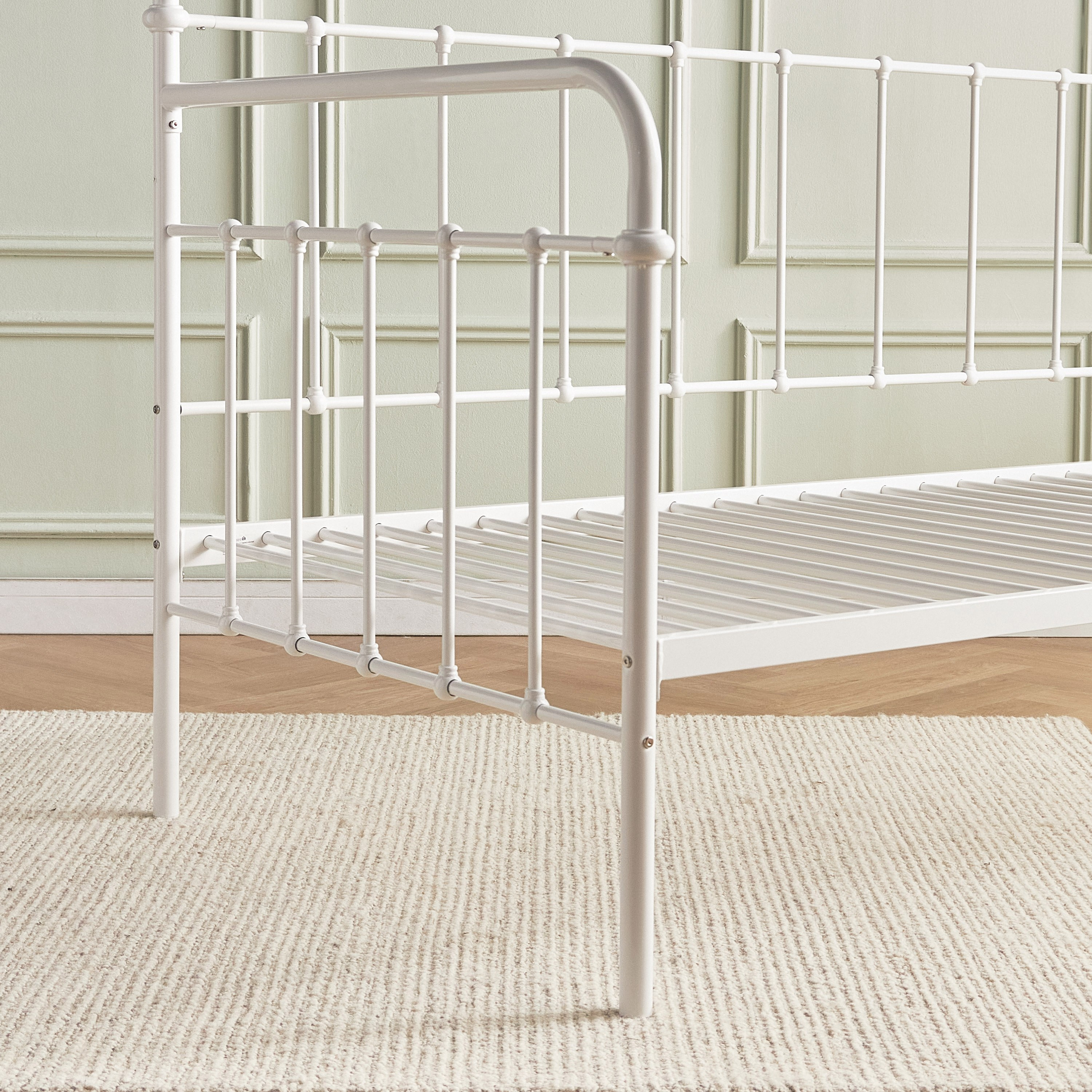 Twin white deals metal bed frame