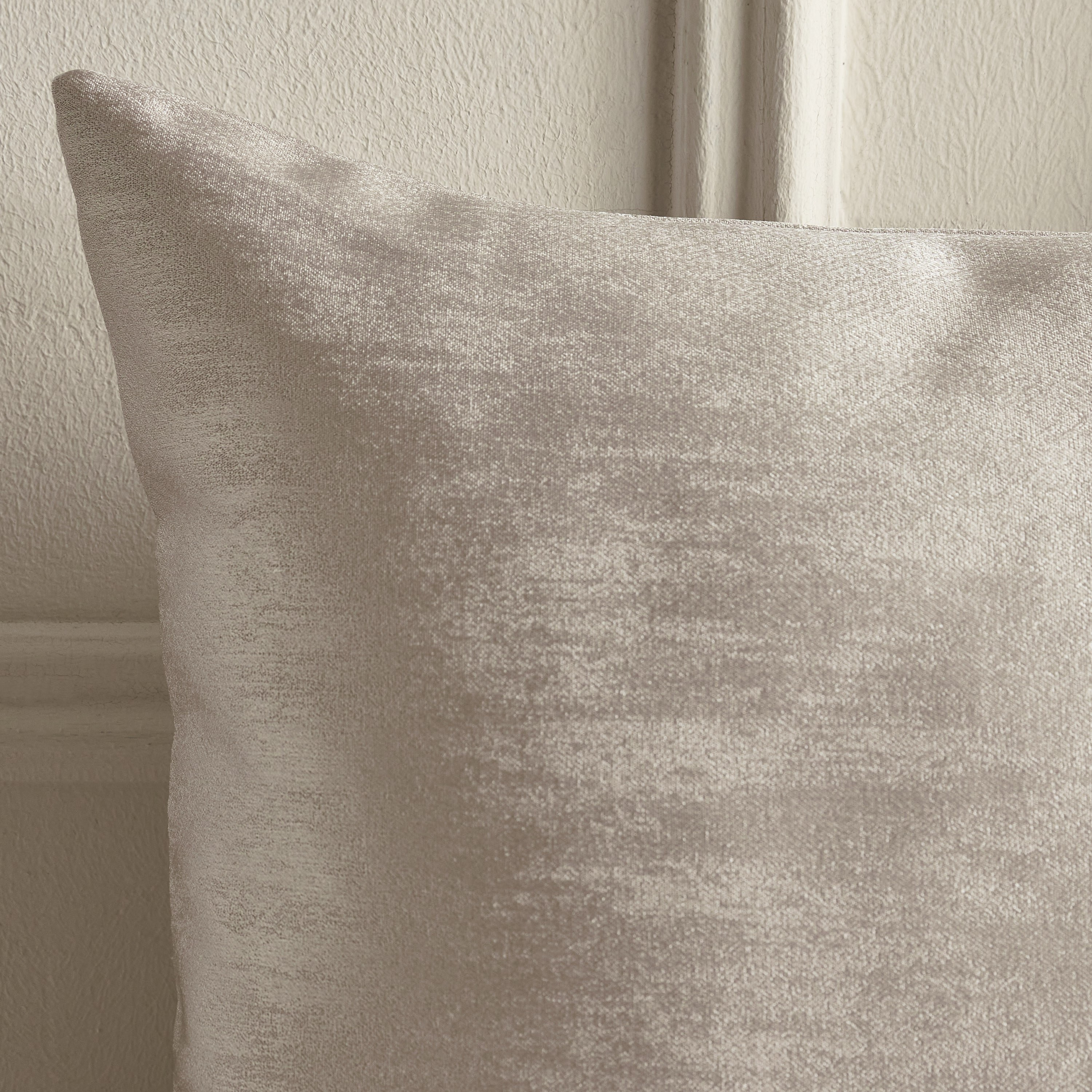 Tesni Jacquard Cushion Cover - 50x50 cm-household-cushionsandthrows-cushioncovers-image-2