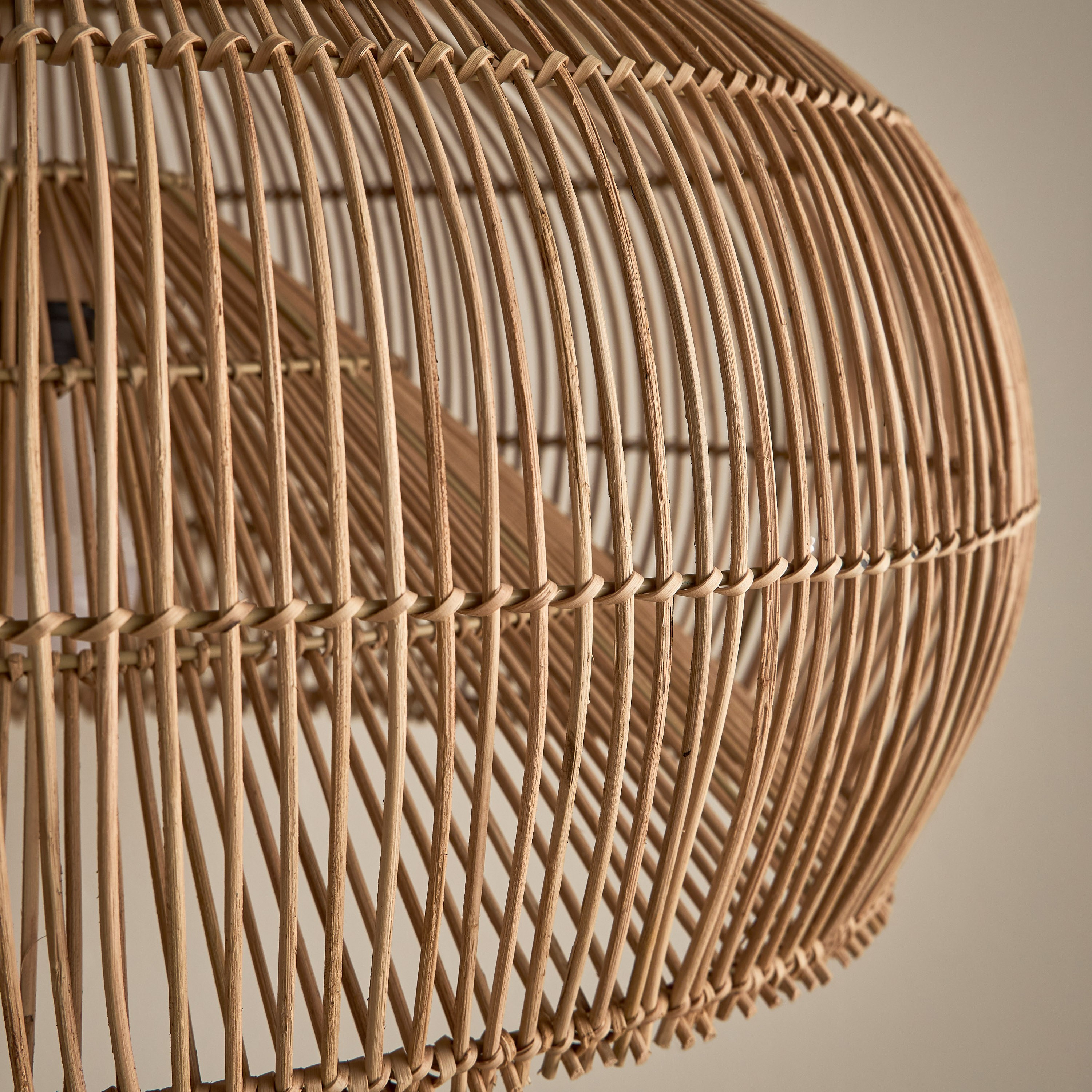غطاء مصباح سقف من الروطان - ميكس أند ماتش - 47 سم-household-lighting-ceilinglamps-pendantlamps-image-3